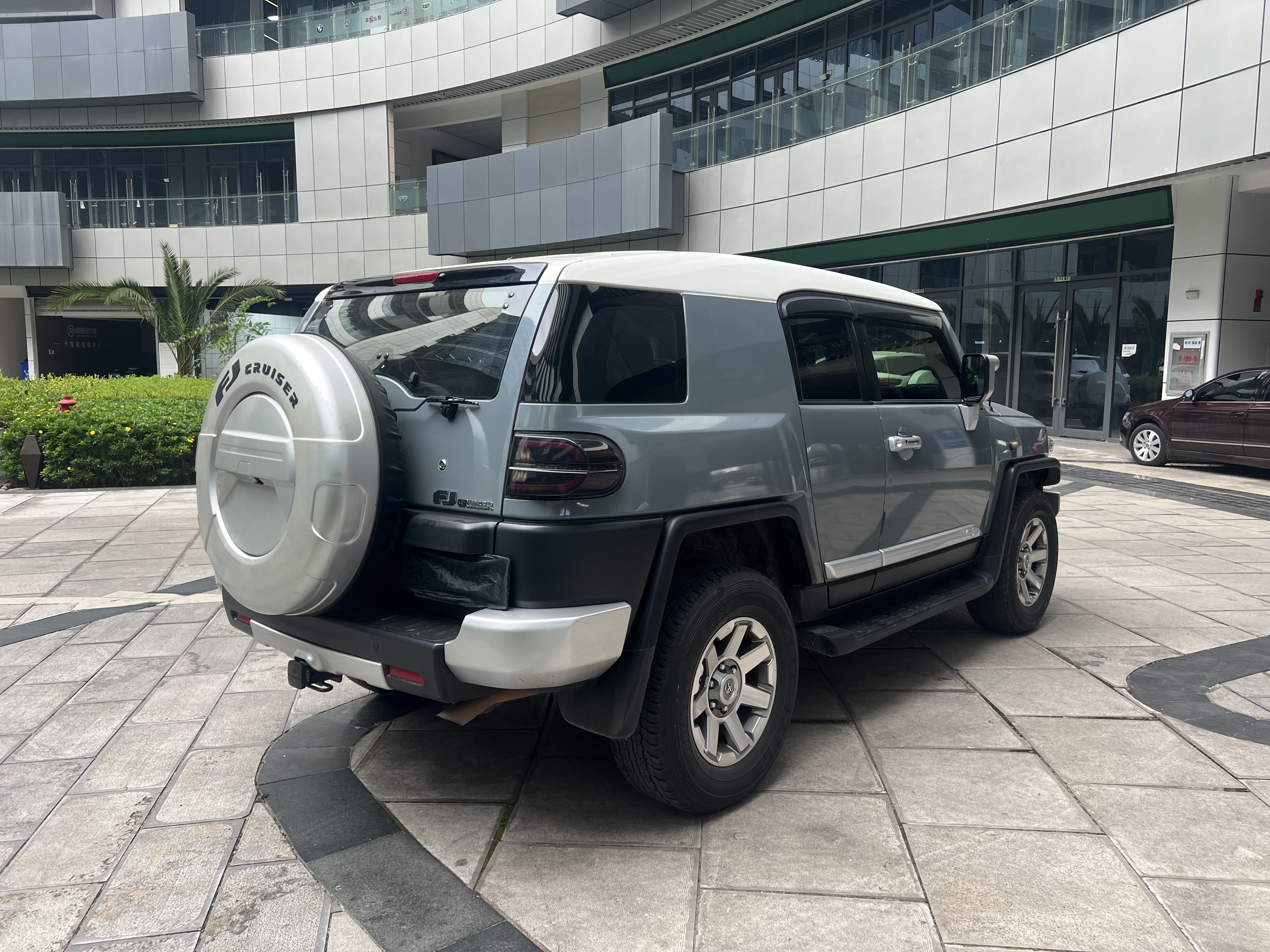 Toyota FJ Cruiser 2018 immagine di auto #6