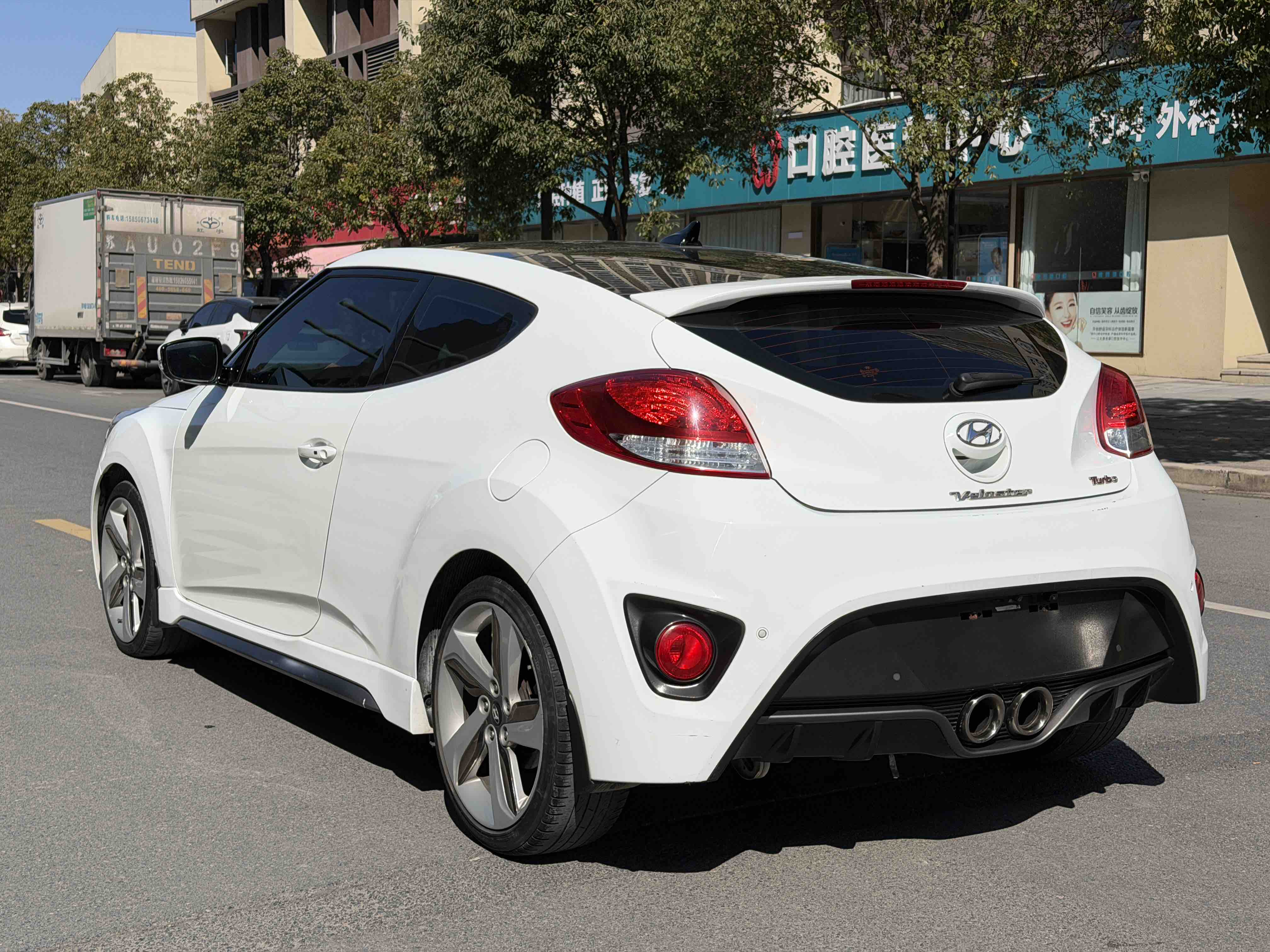 Hyundai Veloster 2014 immagine di auto #6
