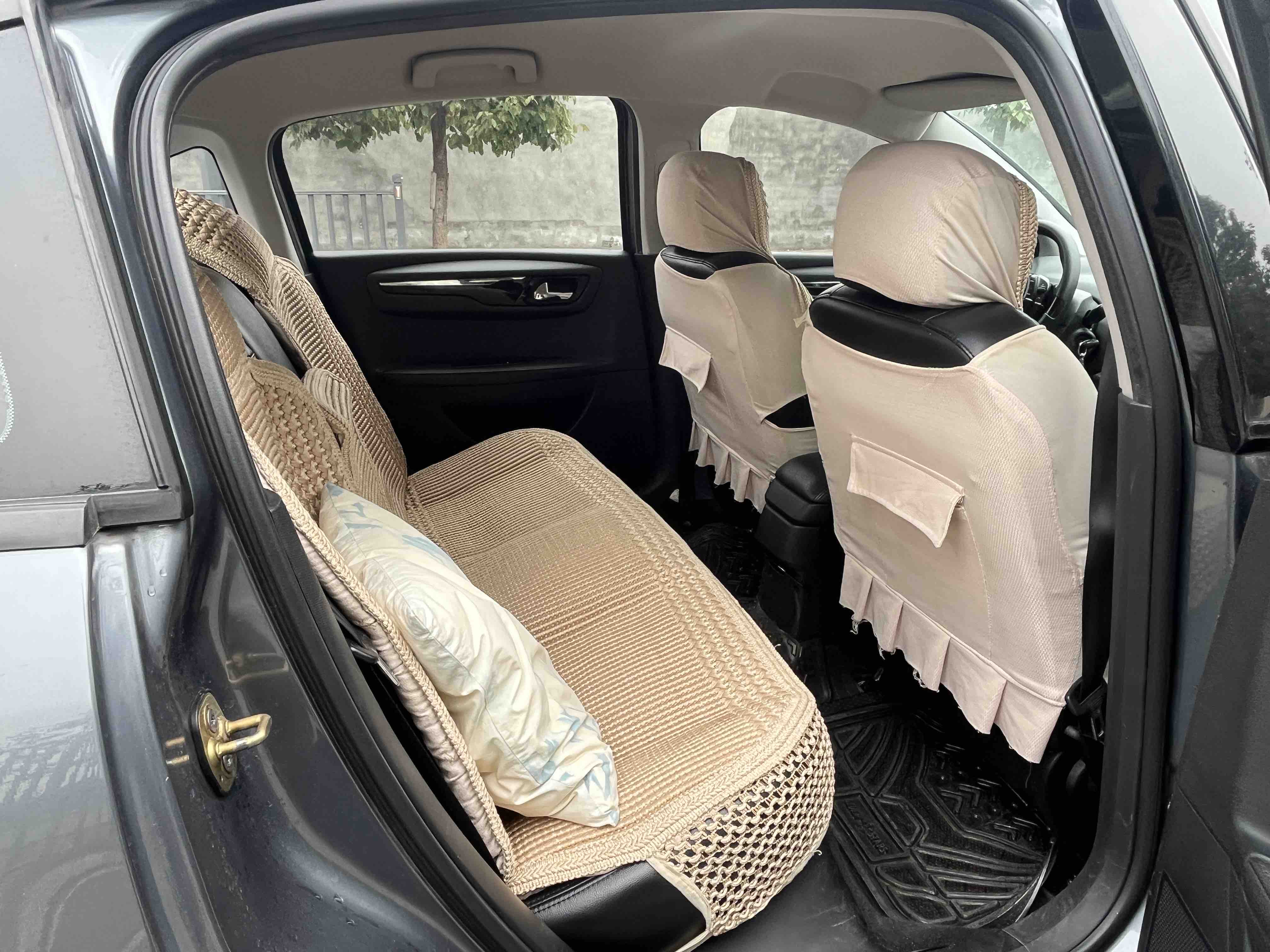 Citroen C-Quatre 2012 صورة سيارة #6