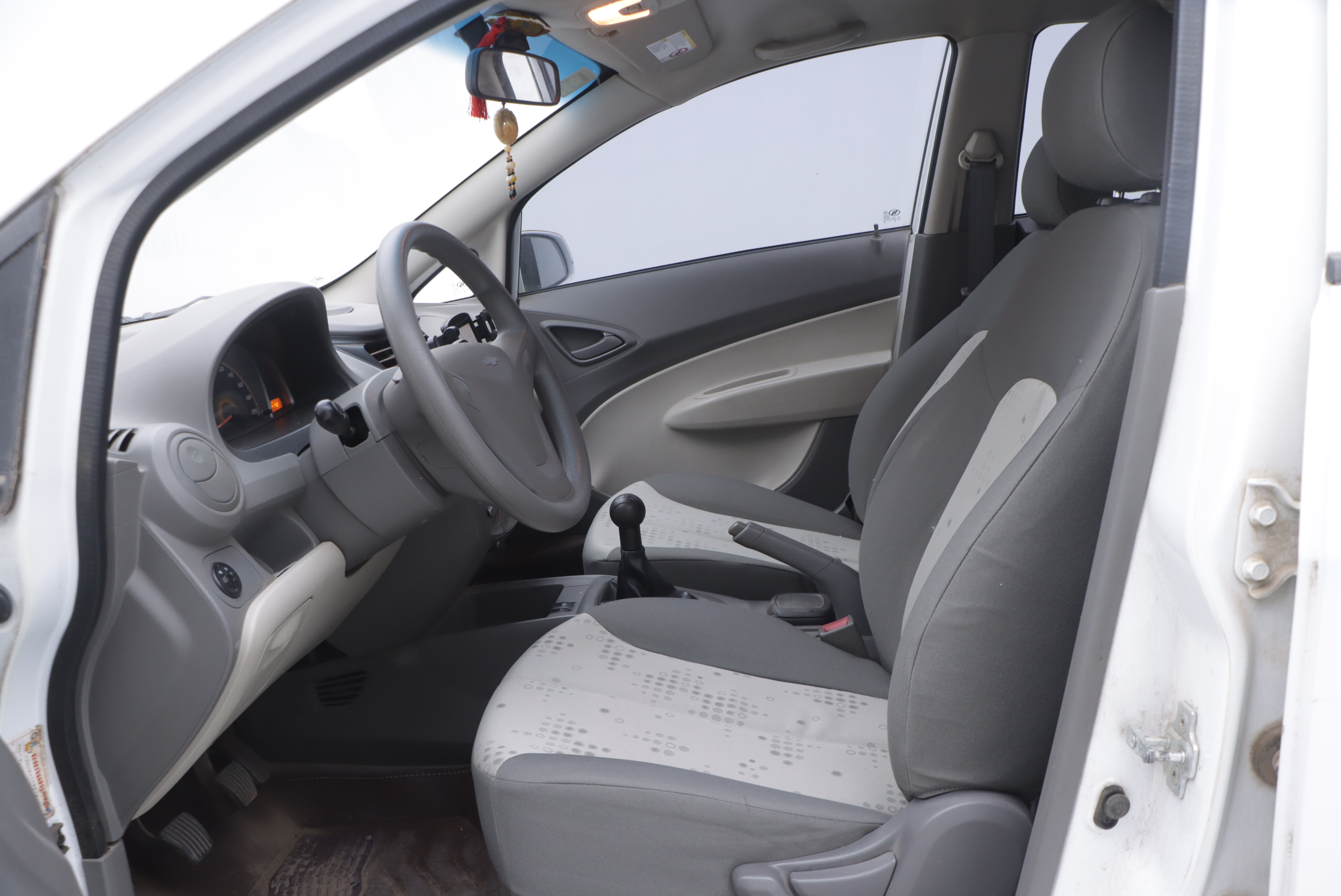 Chevrolet Sail 2012 immagine di auto #6