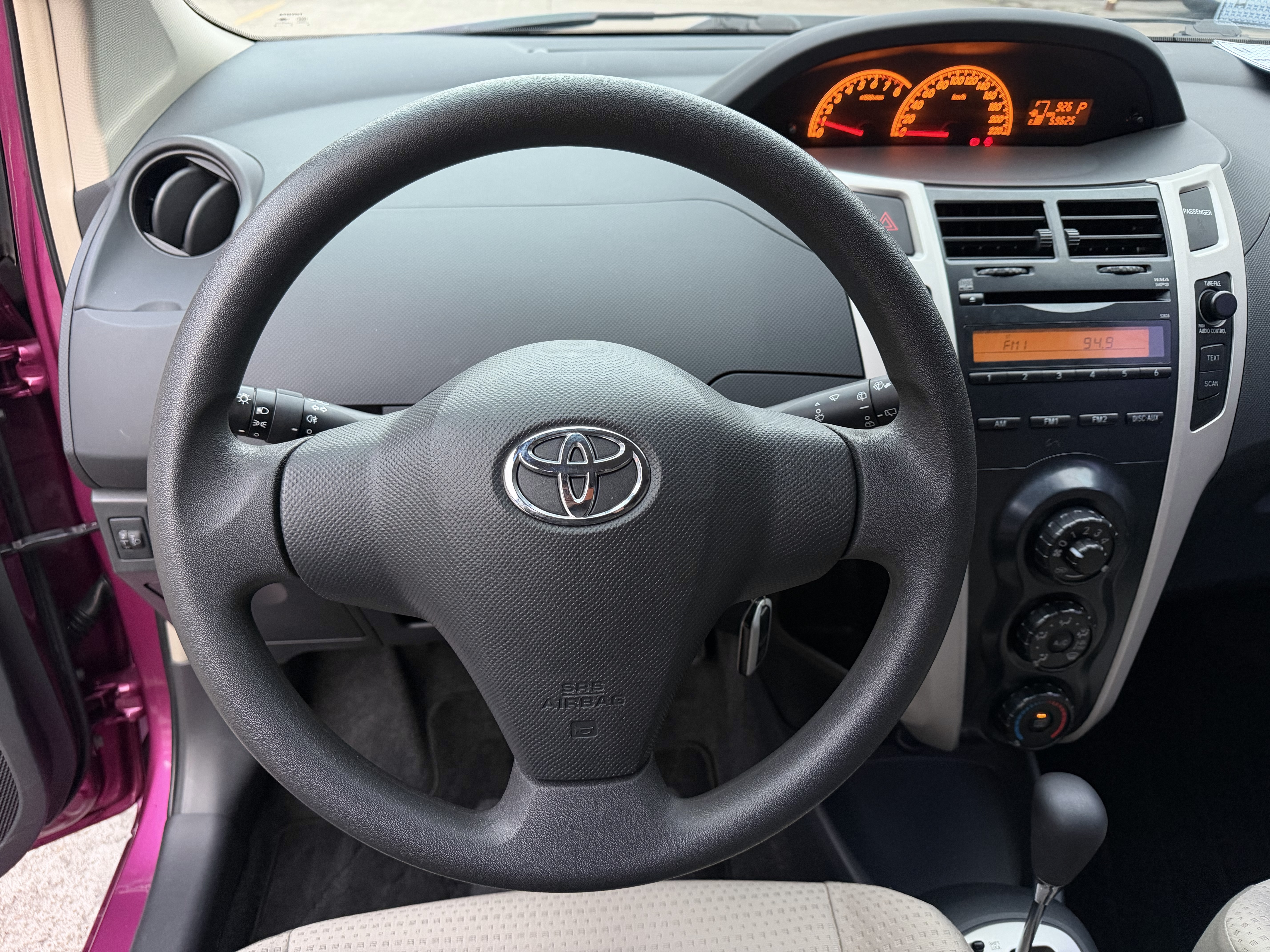 Toyota Yaris 2013 imagem de carro #6