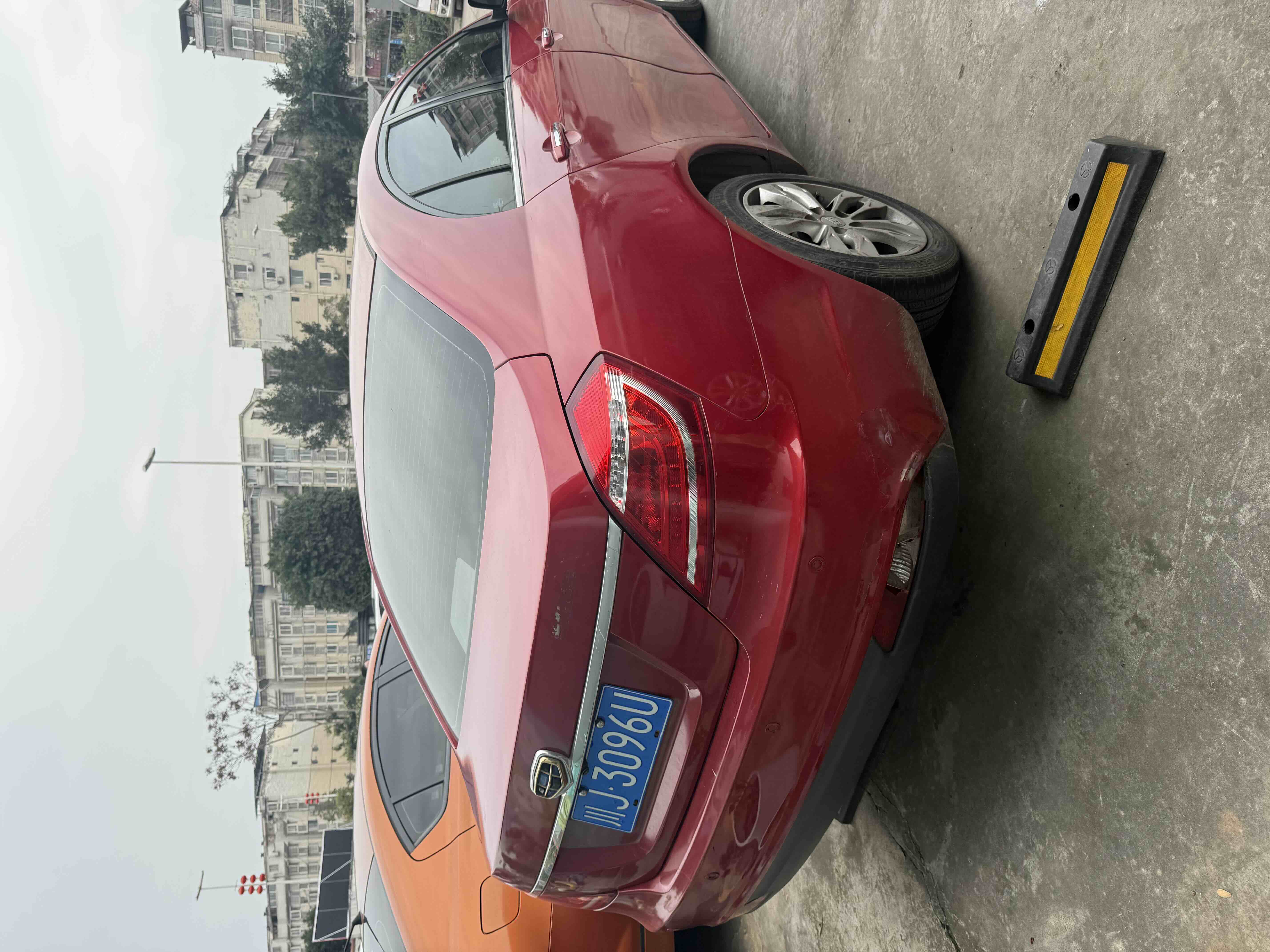 Emgrand 2015 car image #6