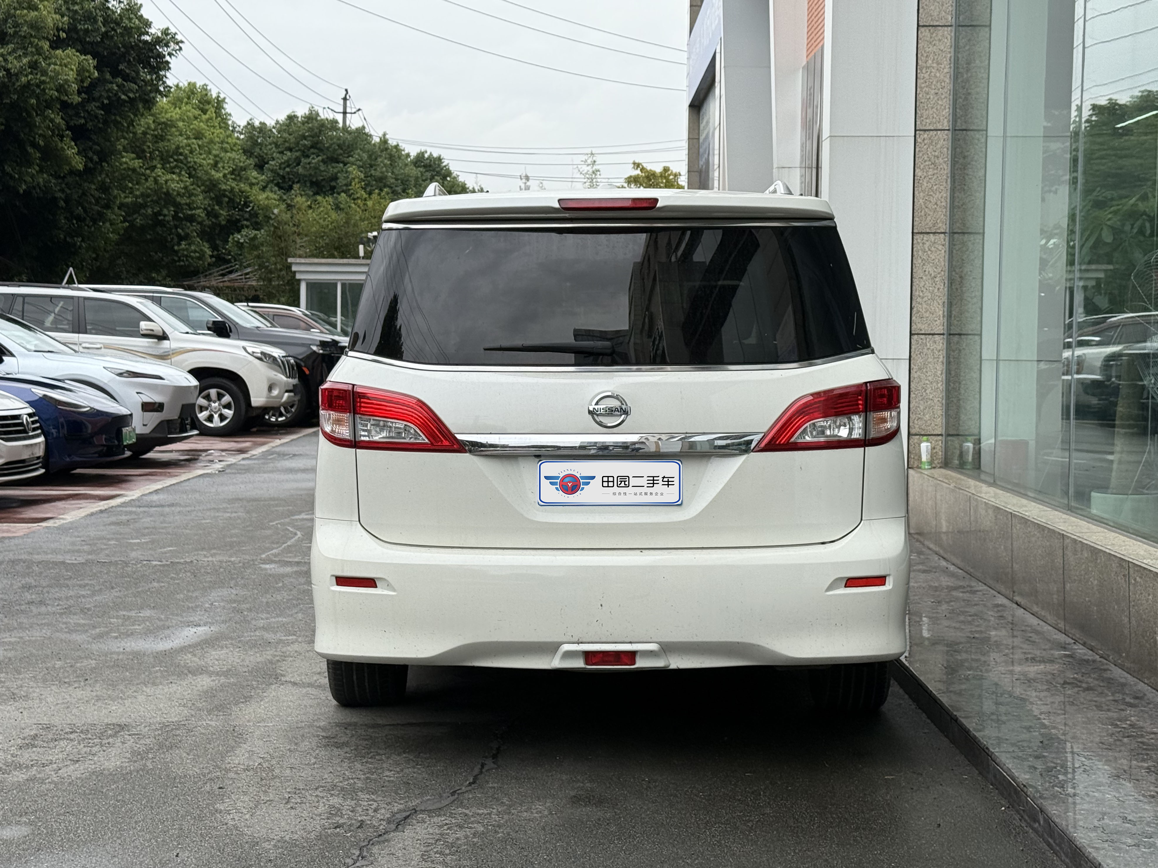 Nissan Quest 2017 imagen de coche #6