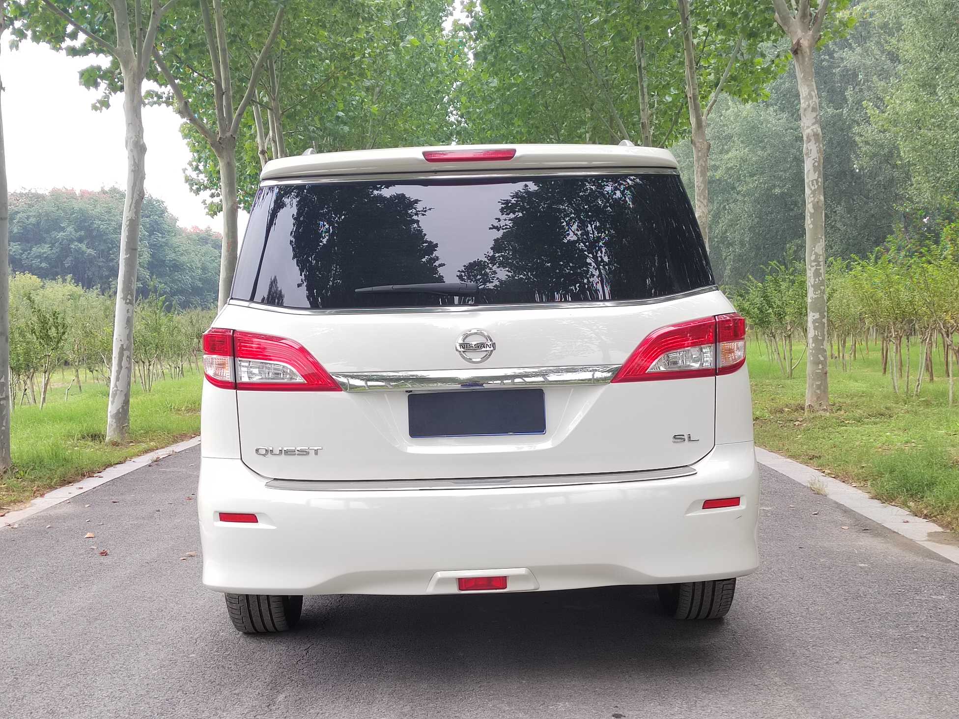 Nissan Quest 2017 imagen de coche #6