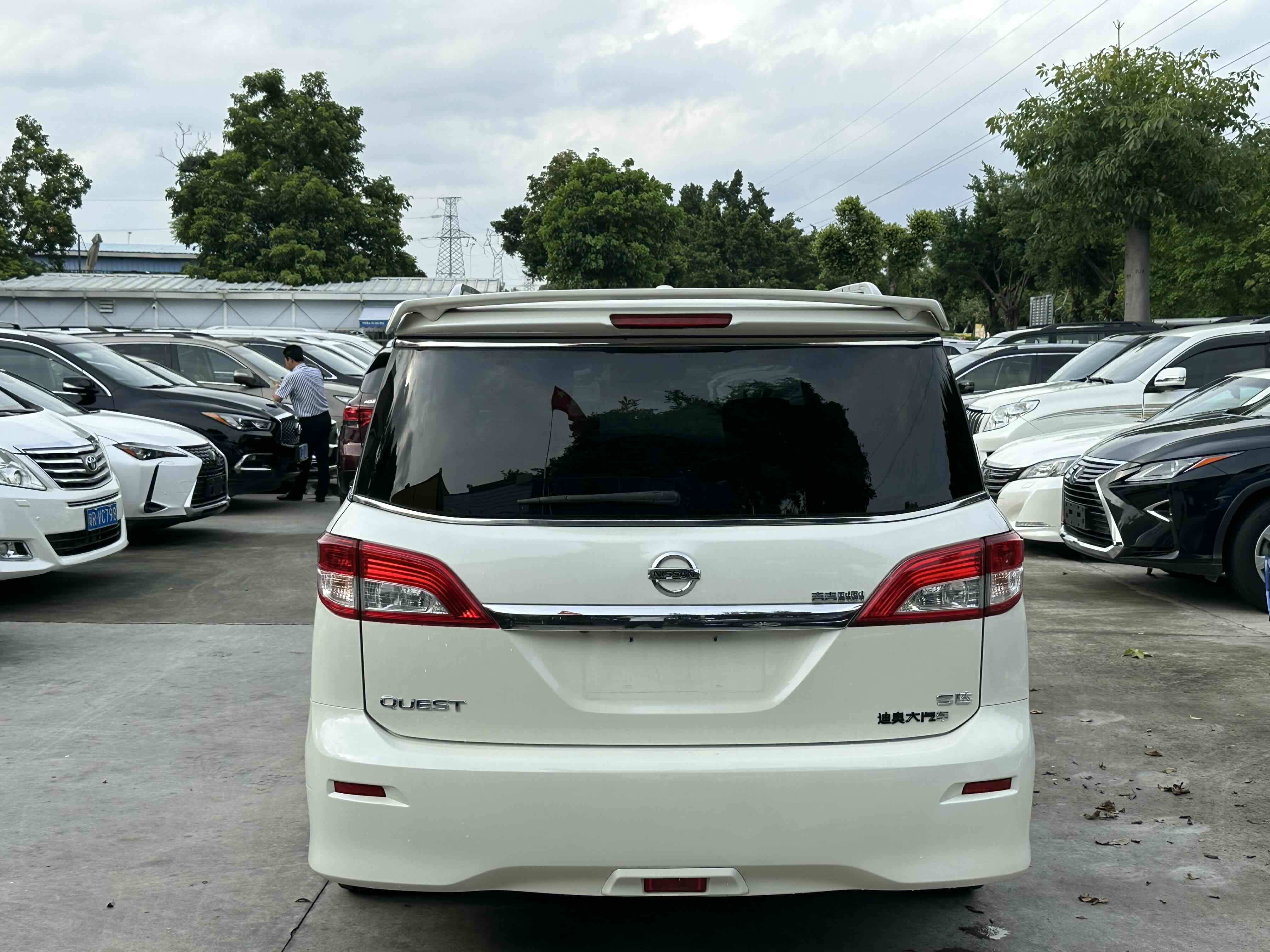 Nissan Quest 2016 imagem de carro #6