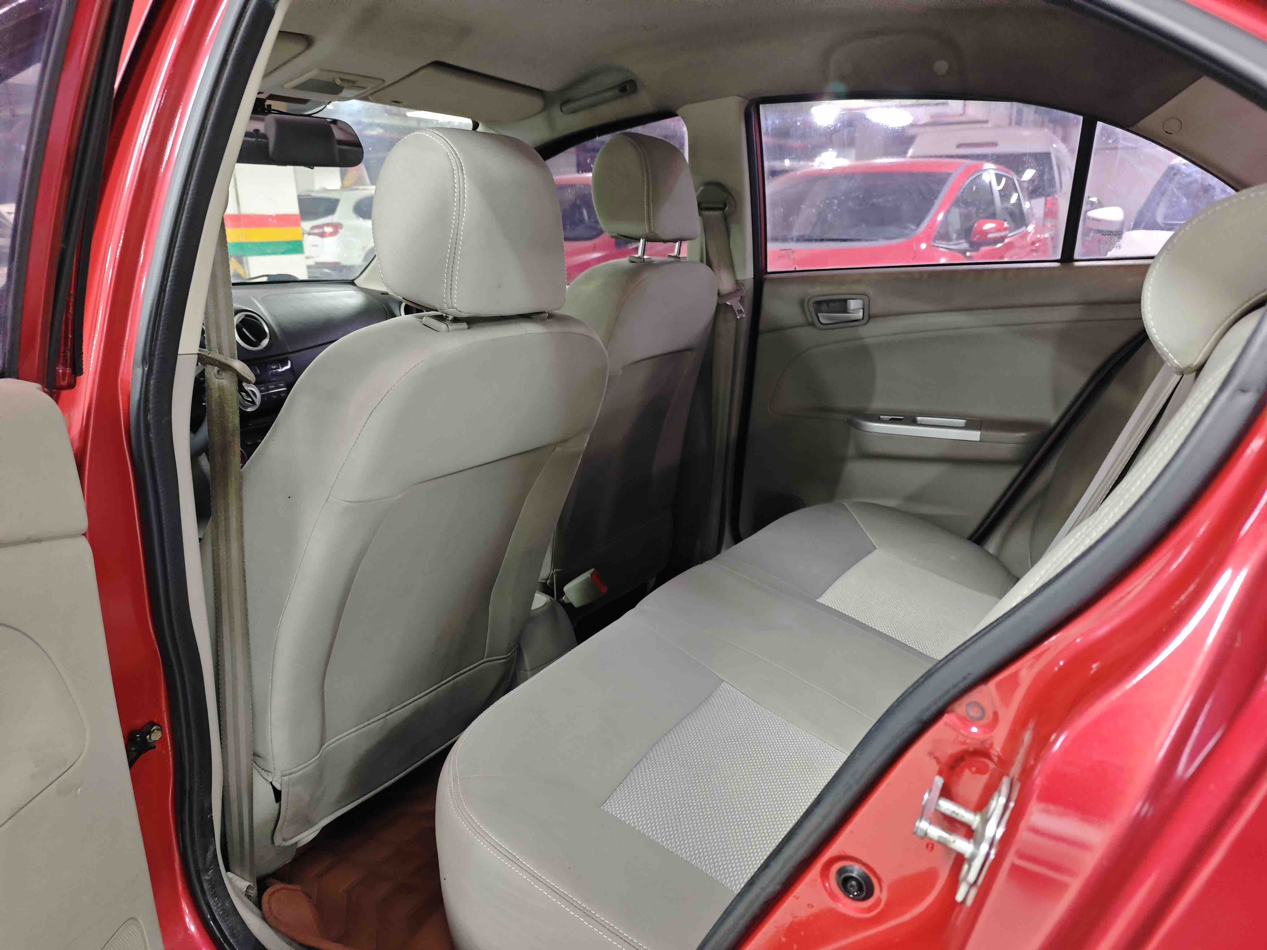 Changan Alsvin V3 2016 car image #6