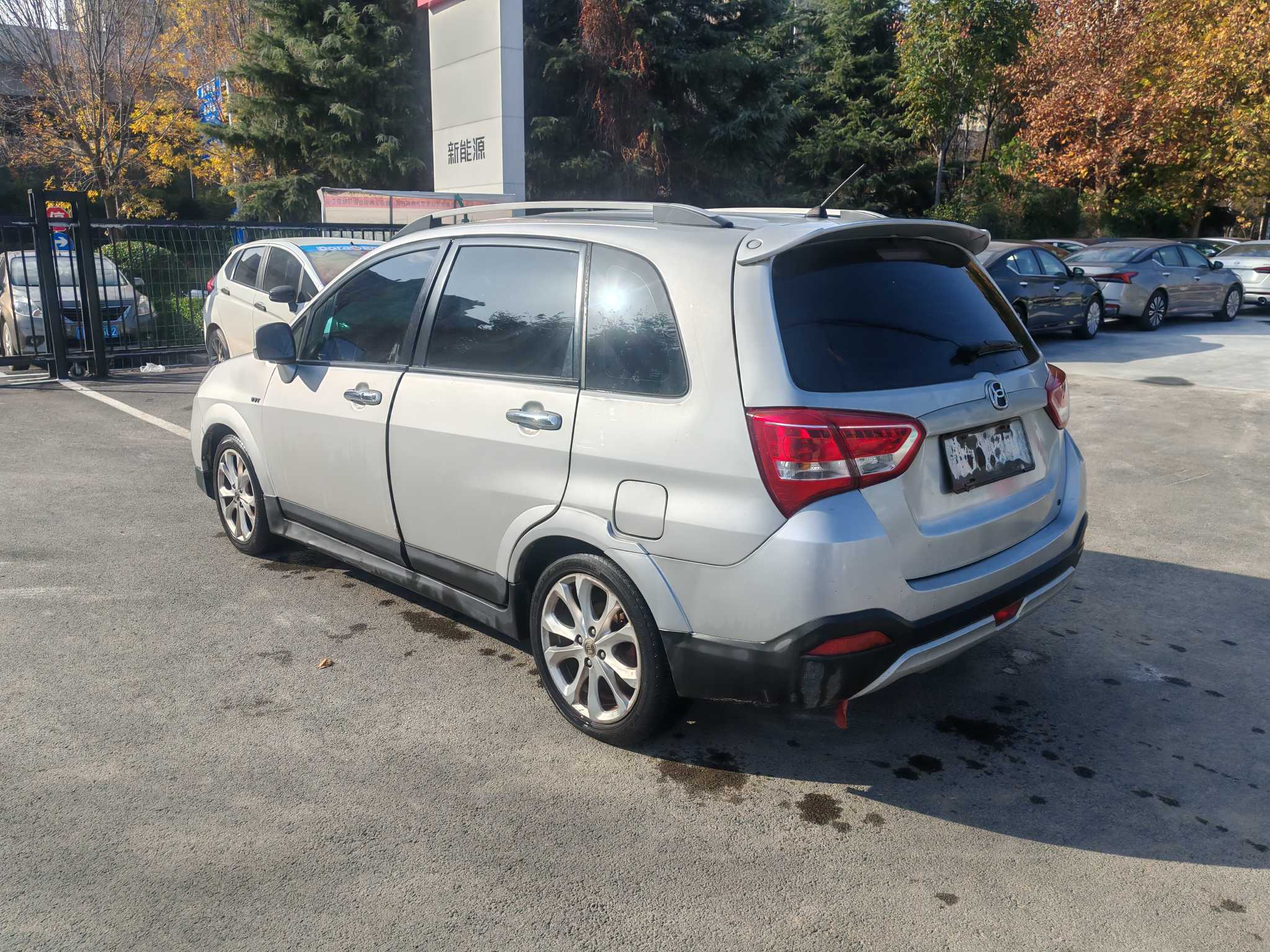 Suzuki Liana A6 2017 immagine di auto #6