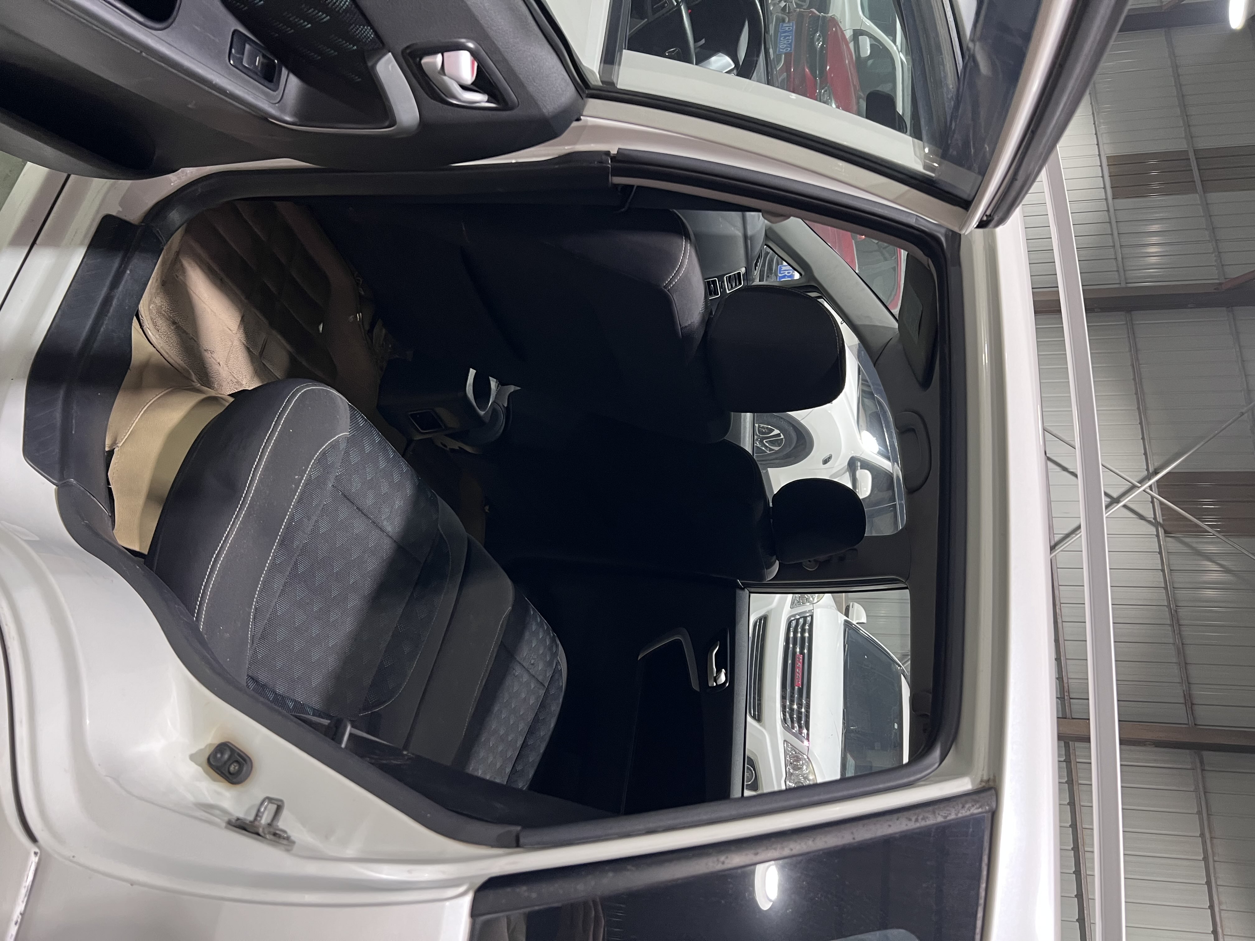 Suzuki Liana A6 2014 immagine di auto #6