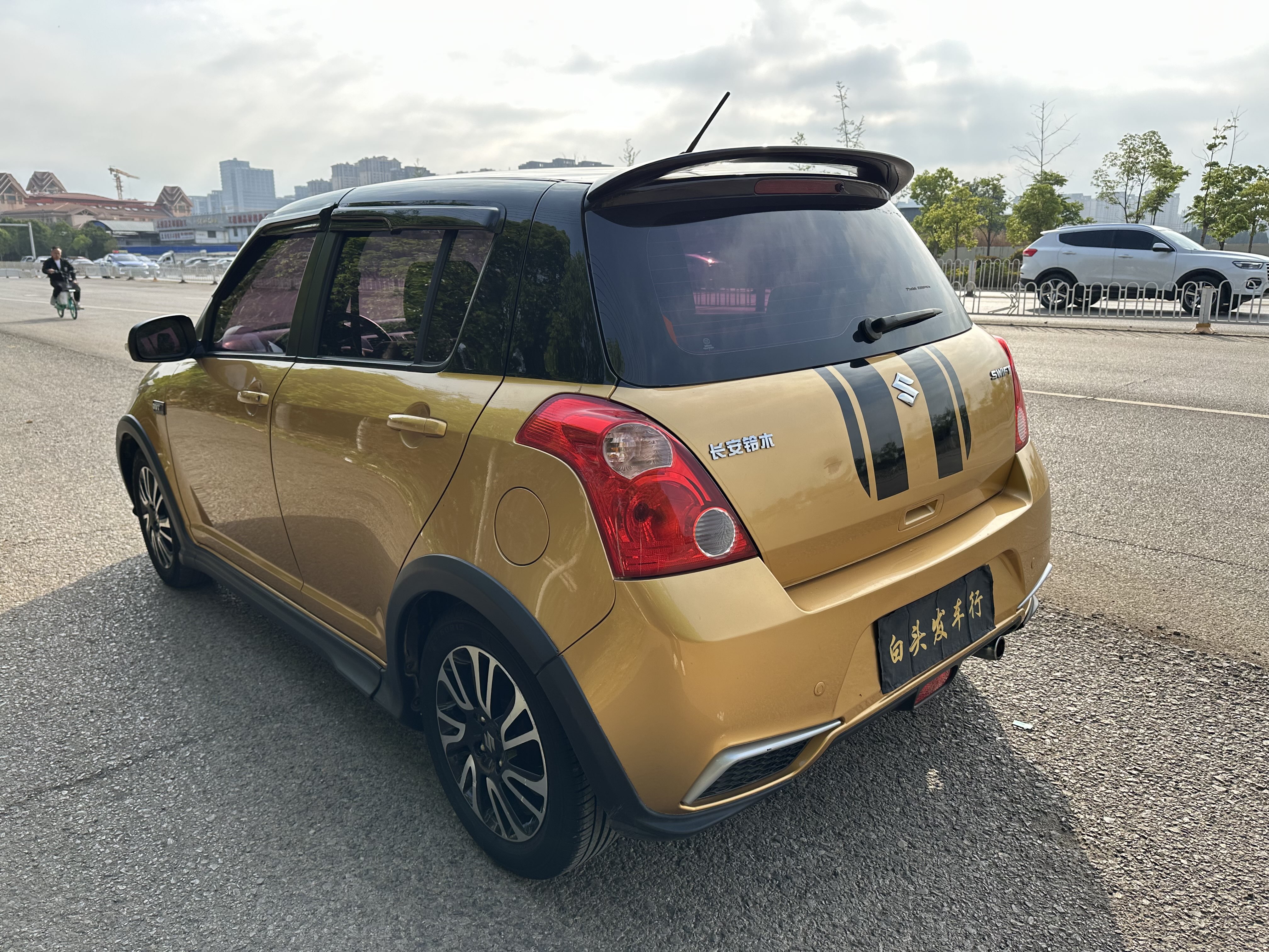 铃木 雨燕 2015 汽车图片 #6