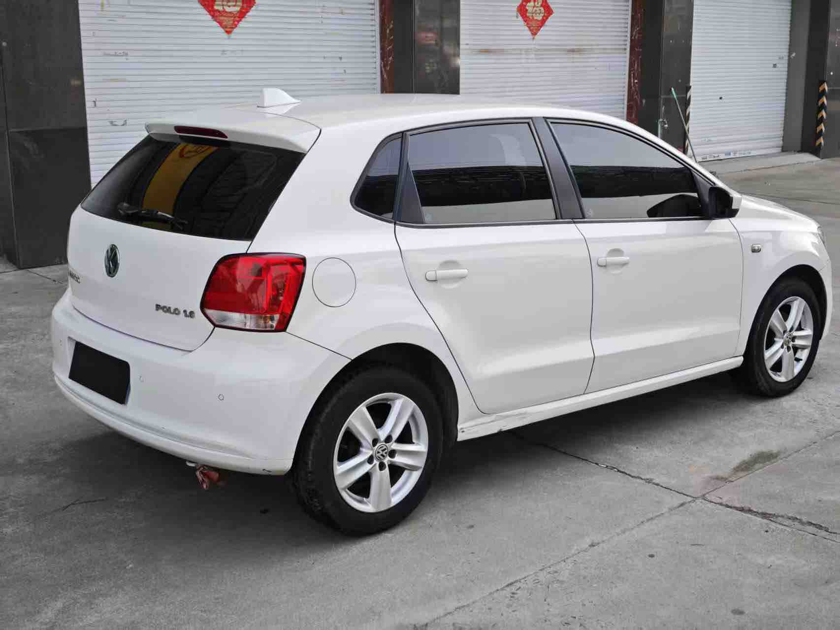 Polo 2012 car image #6