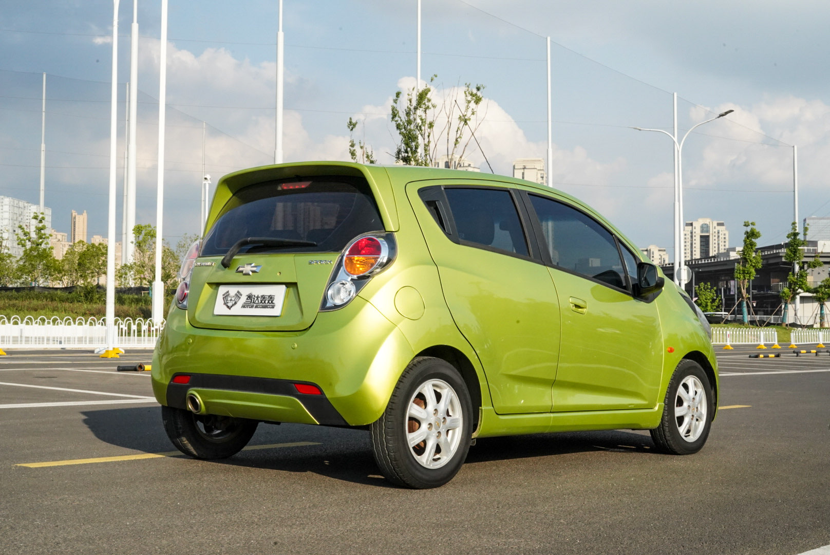 Chevrolet Spark 2011 car image #6