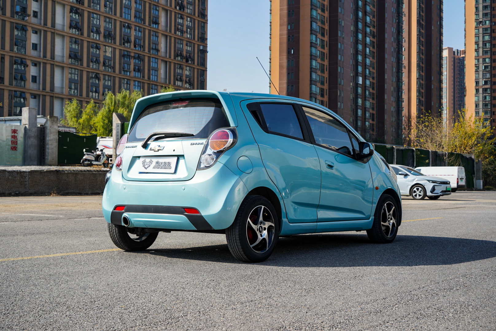 Chevrolet Spark 2011 car image #6