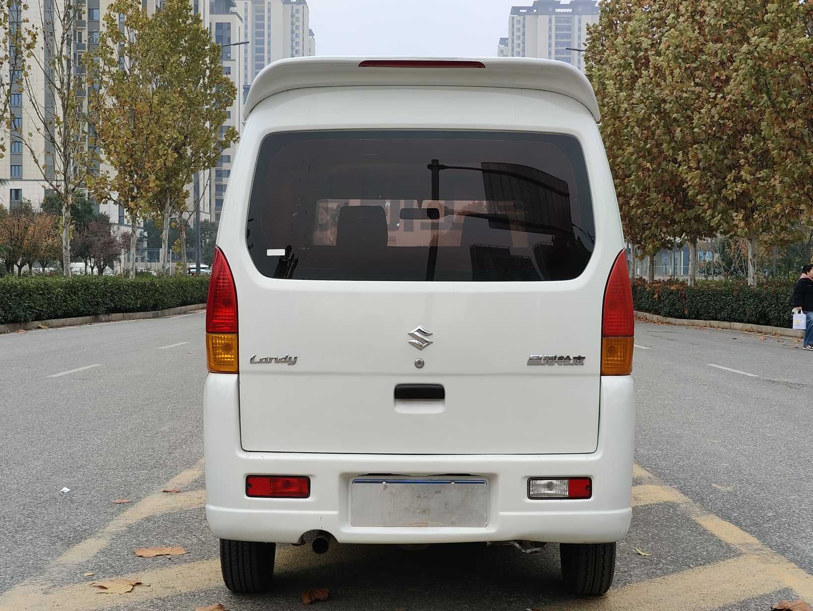 铃木 浪迪 2013 汽车图片 #6