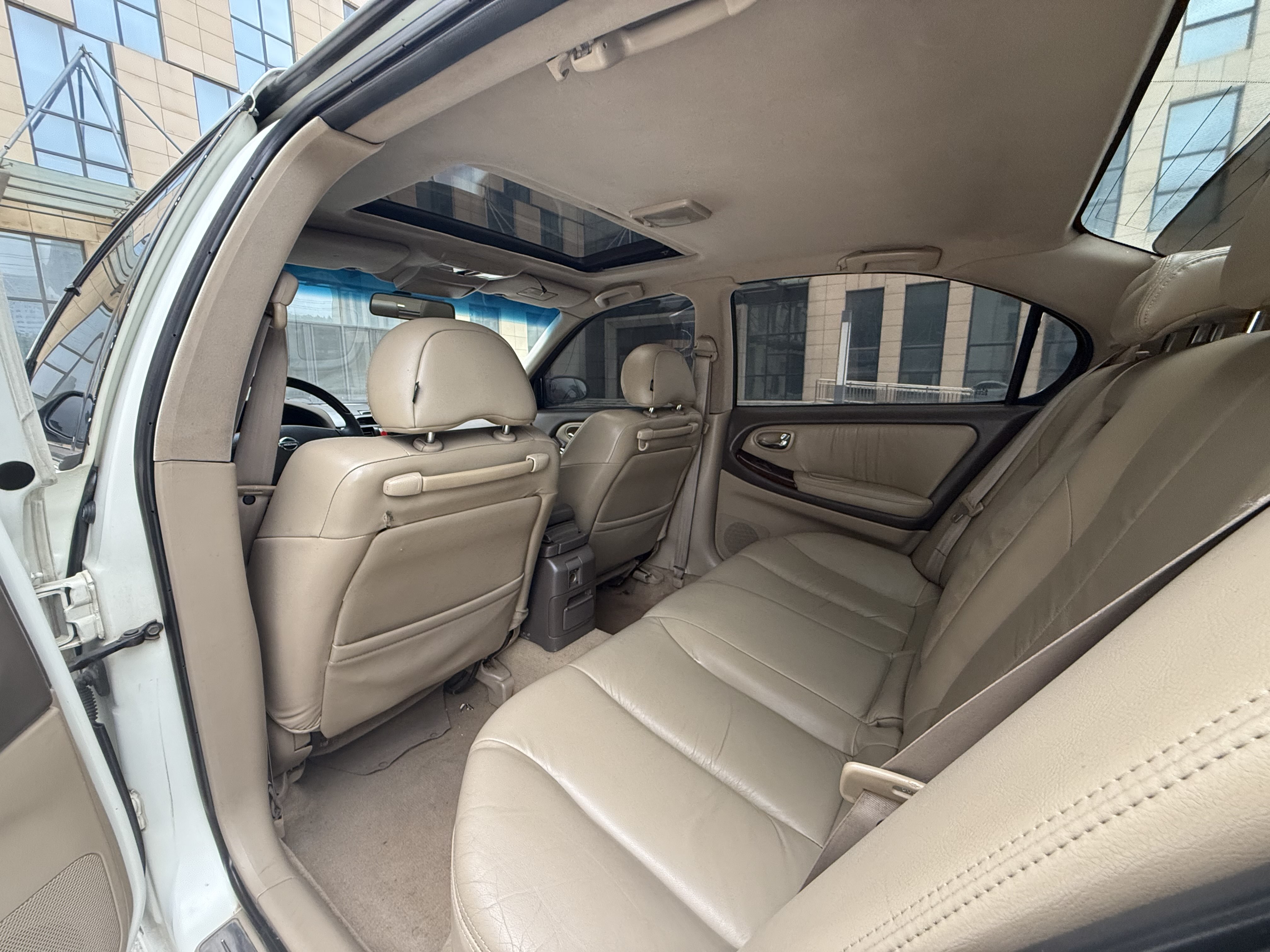 日产 风度 2002 汽车图片 #6