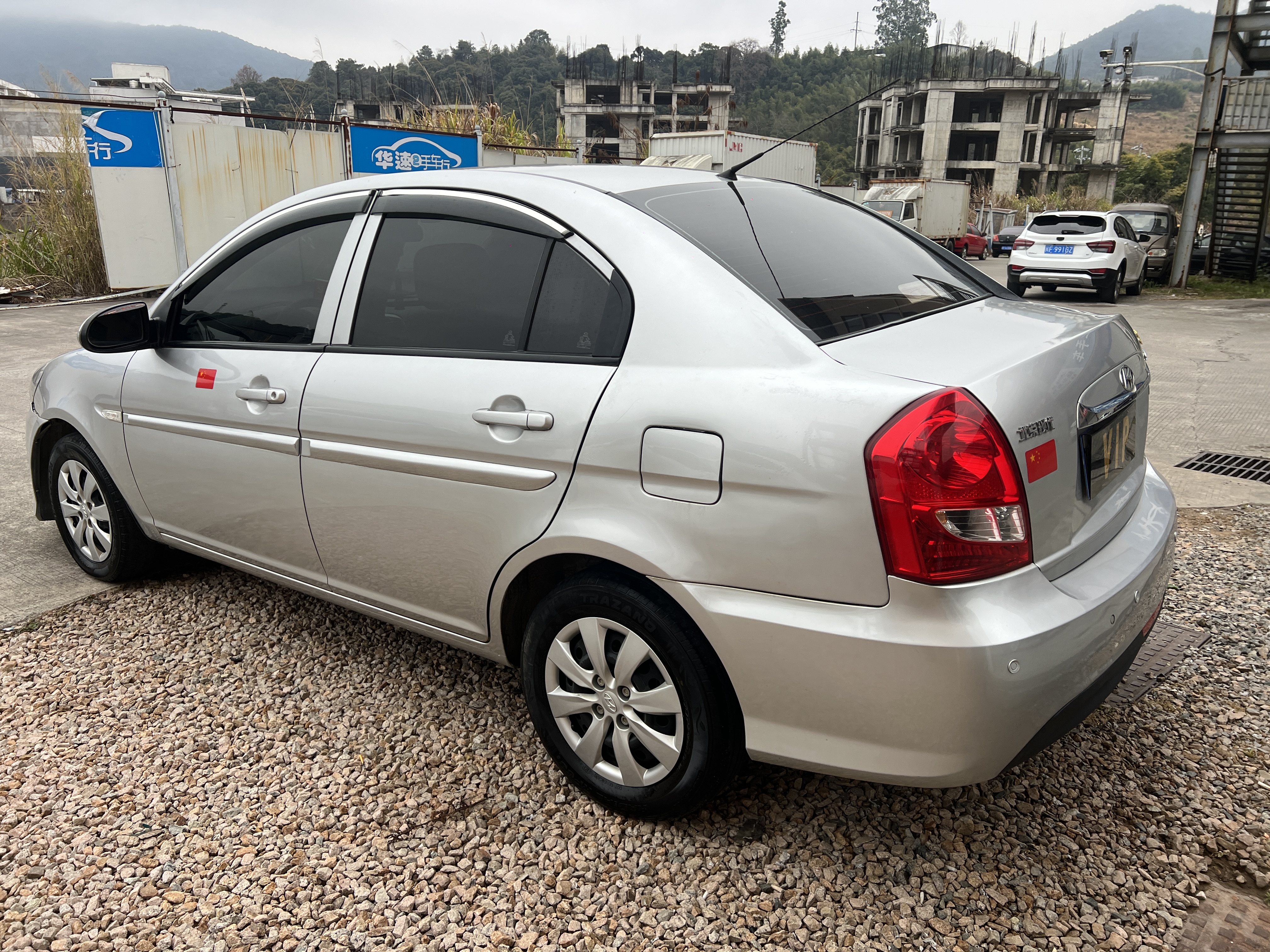 Hyundai Accent 2012 изображение автомобиля #6