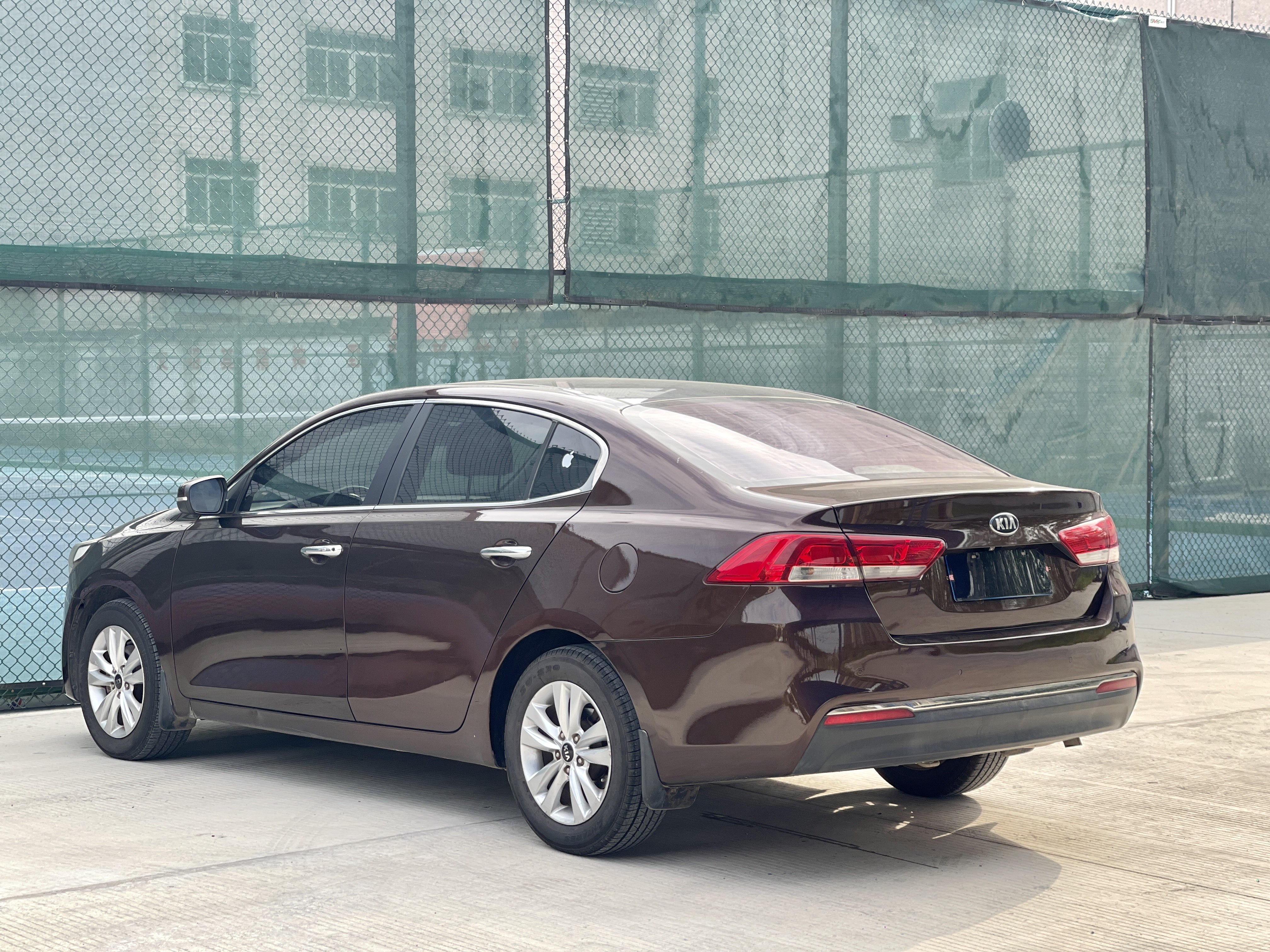 起亚 起亚K4 2015 汽车图片 #6