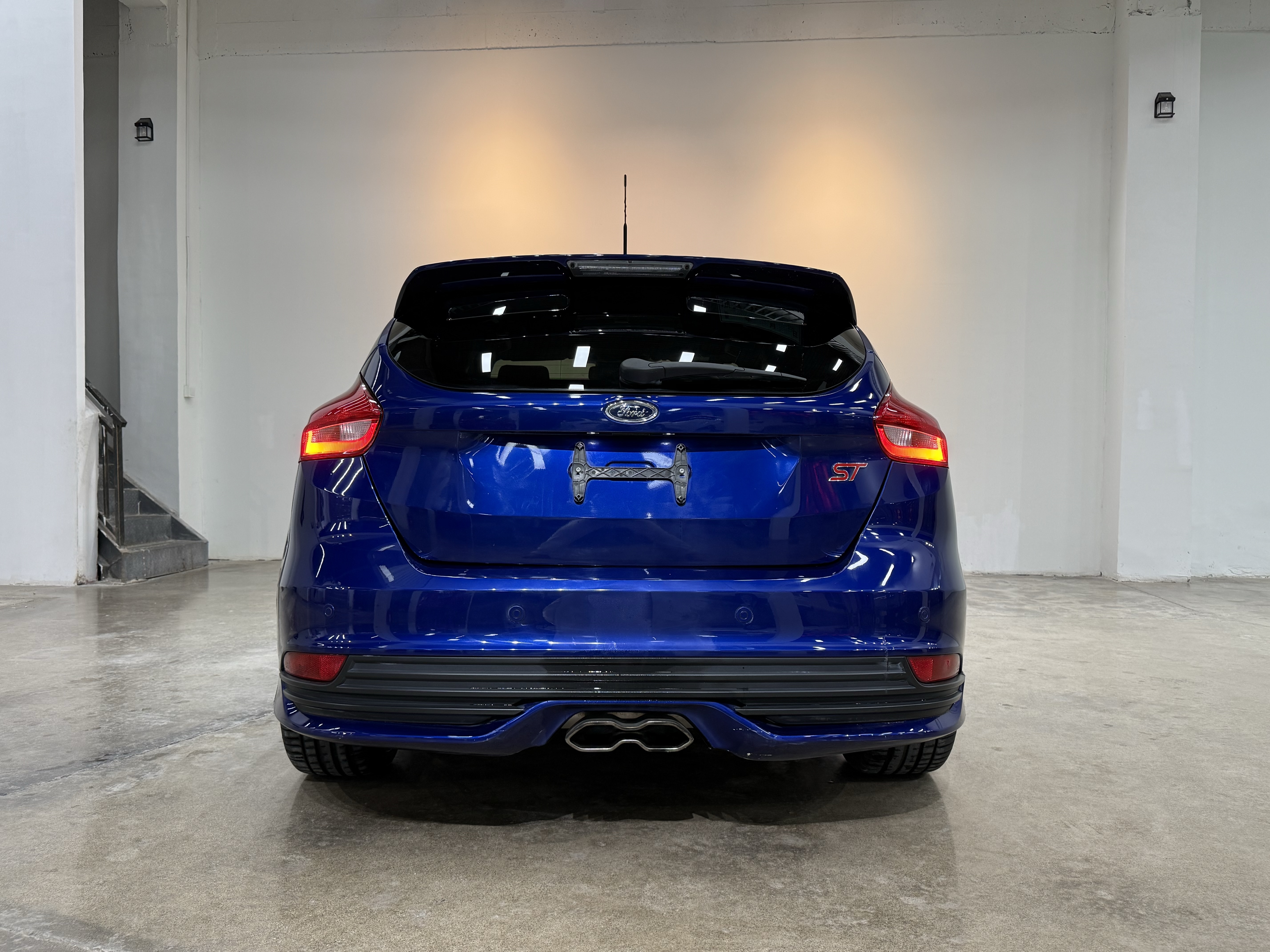 Ford Focus (Imported) 2017 car image #6