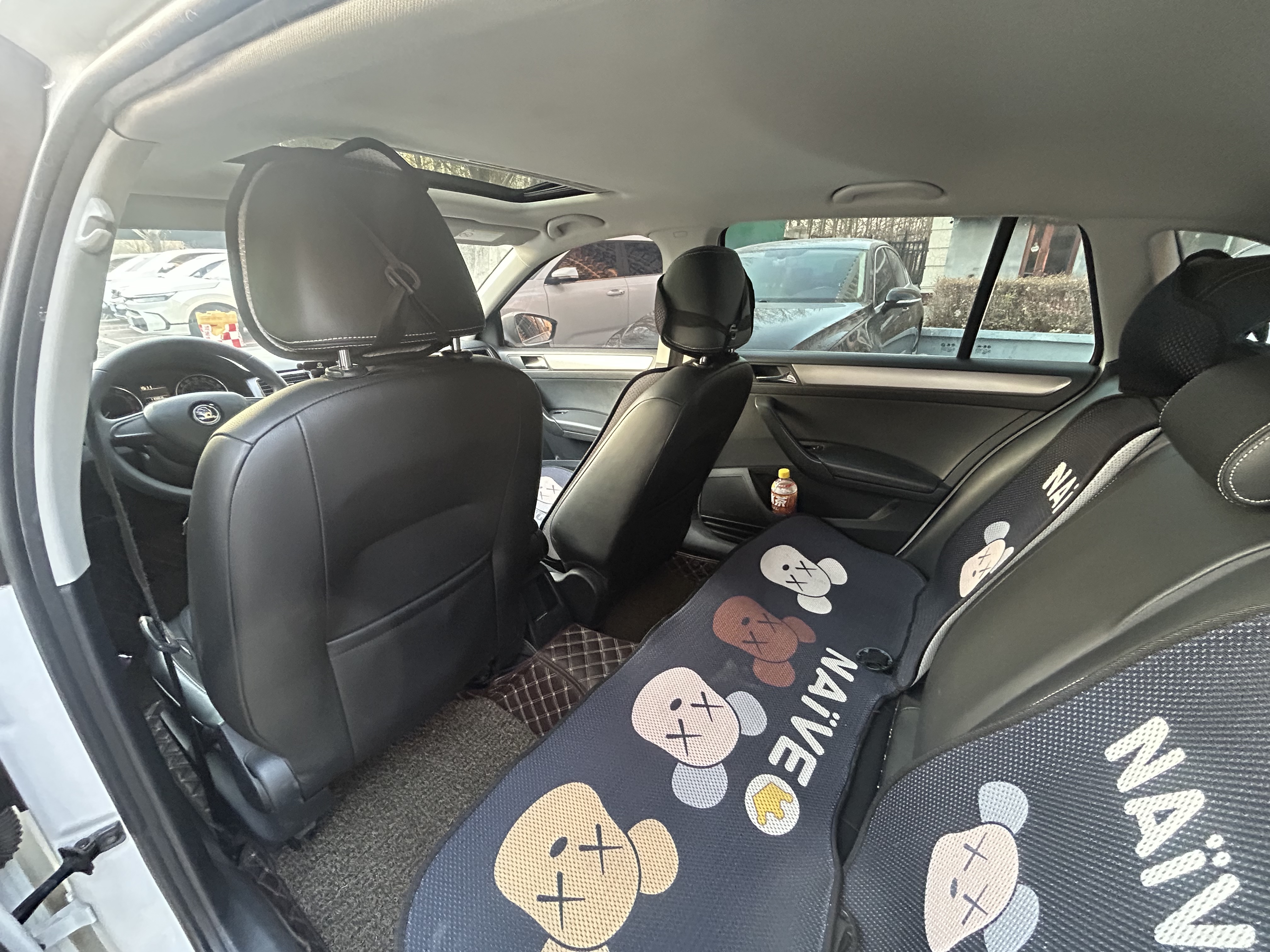 Skoda Rapid Spaceback 2016 immagine di auto #6