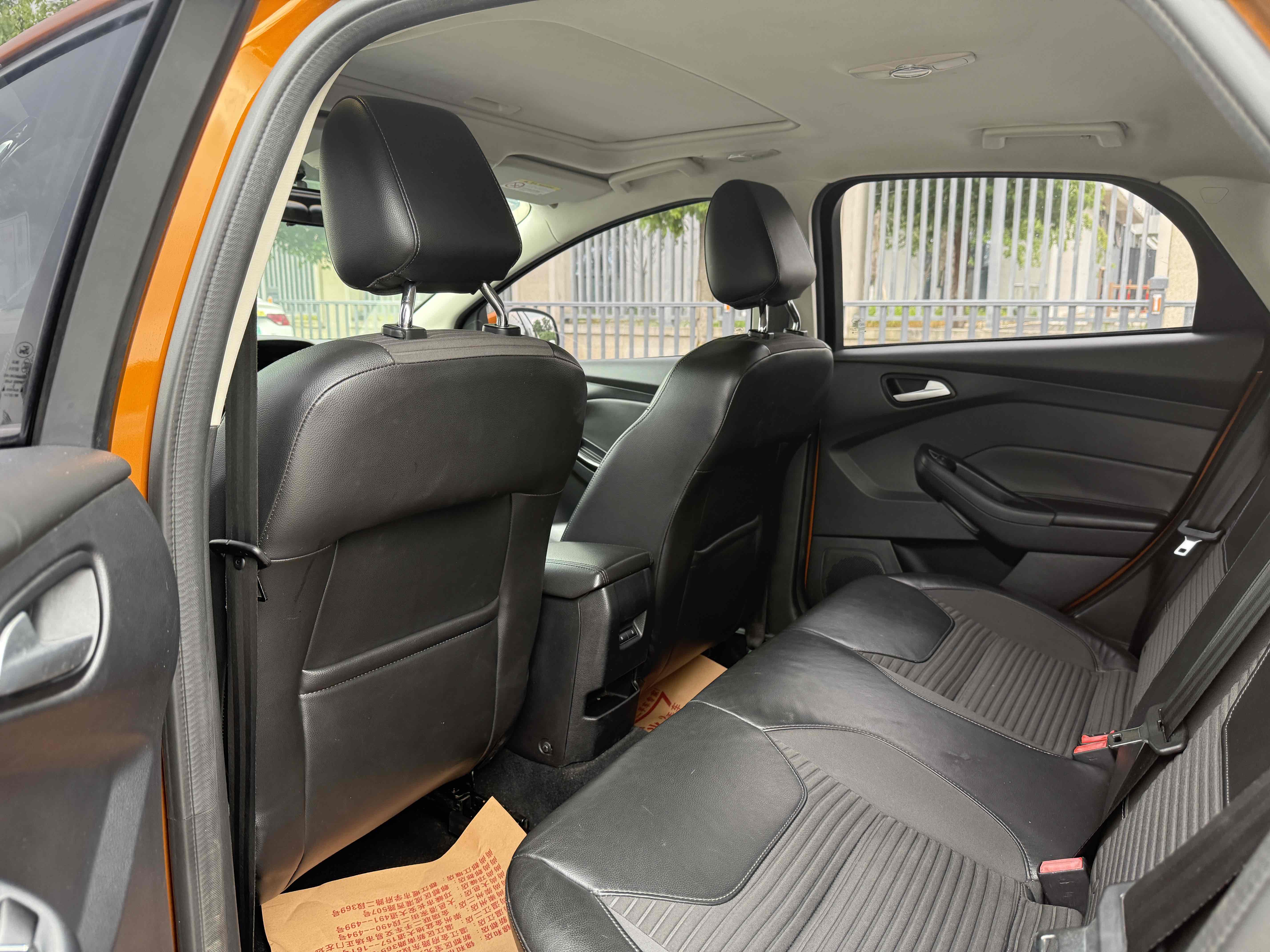 Ford Focus 2016 car image #6