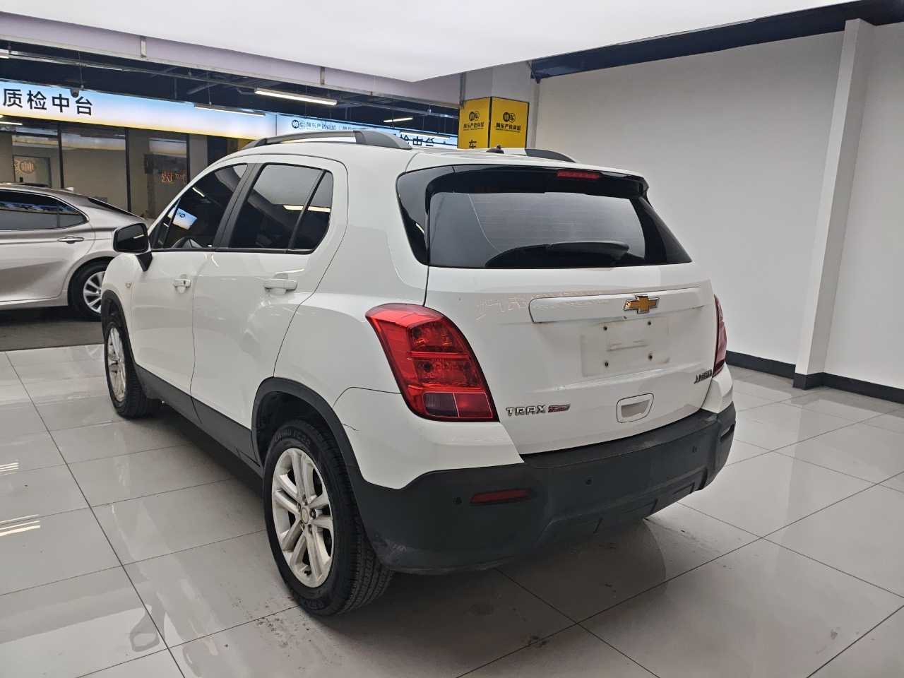 Chevrolet Tracker 2016 imagem de carro #6