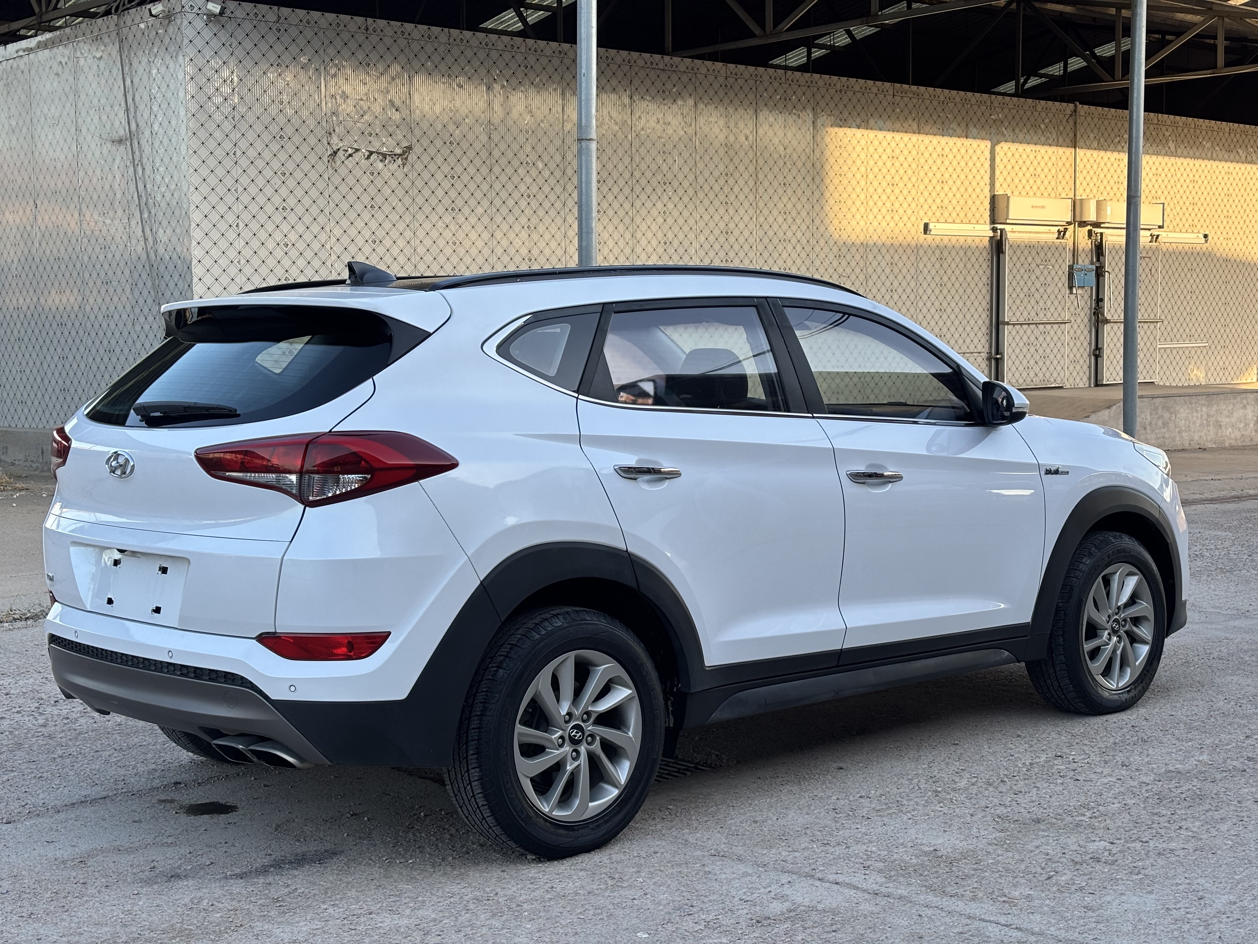 Hyundai Tucson 2015 #6 Hyundai Tucson 2015 car image #6