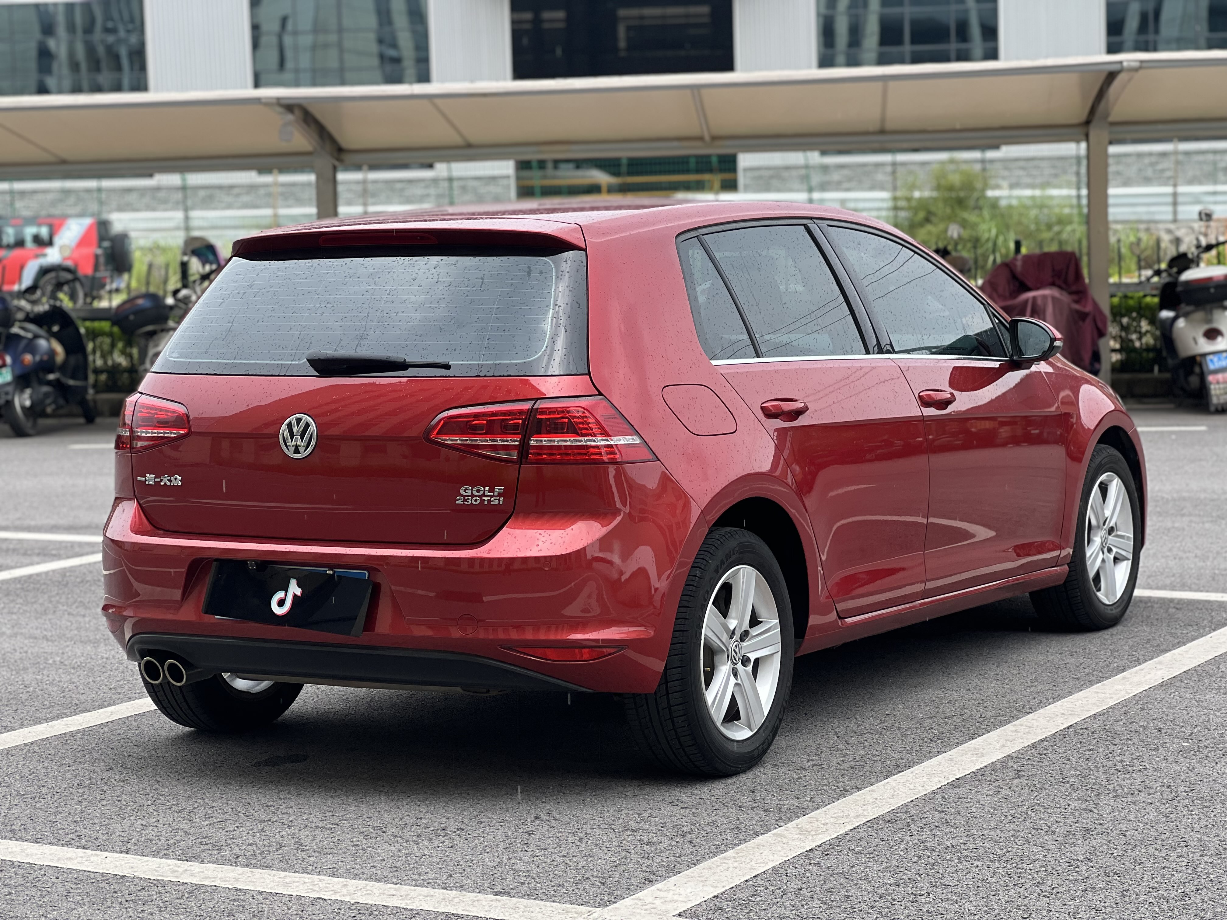 Volkswagen Golf 2016 car image #6
