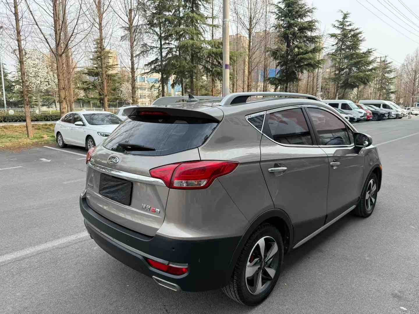 JAC 2017 imagem de carro #6