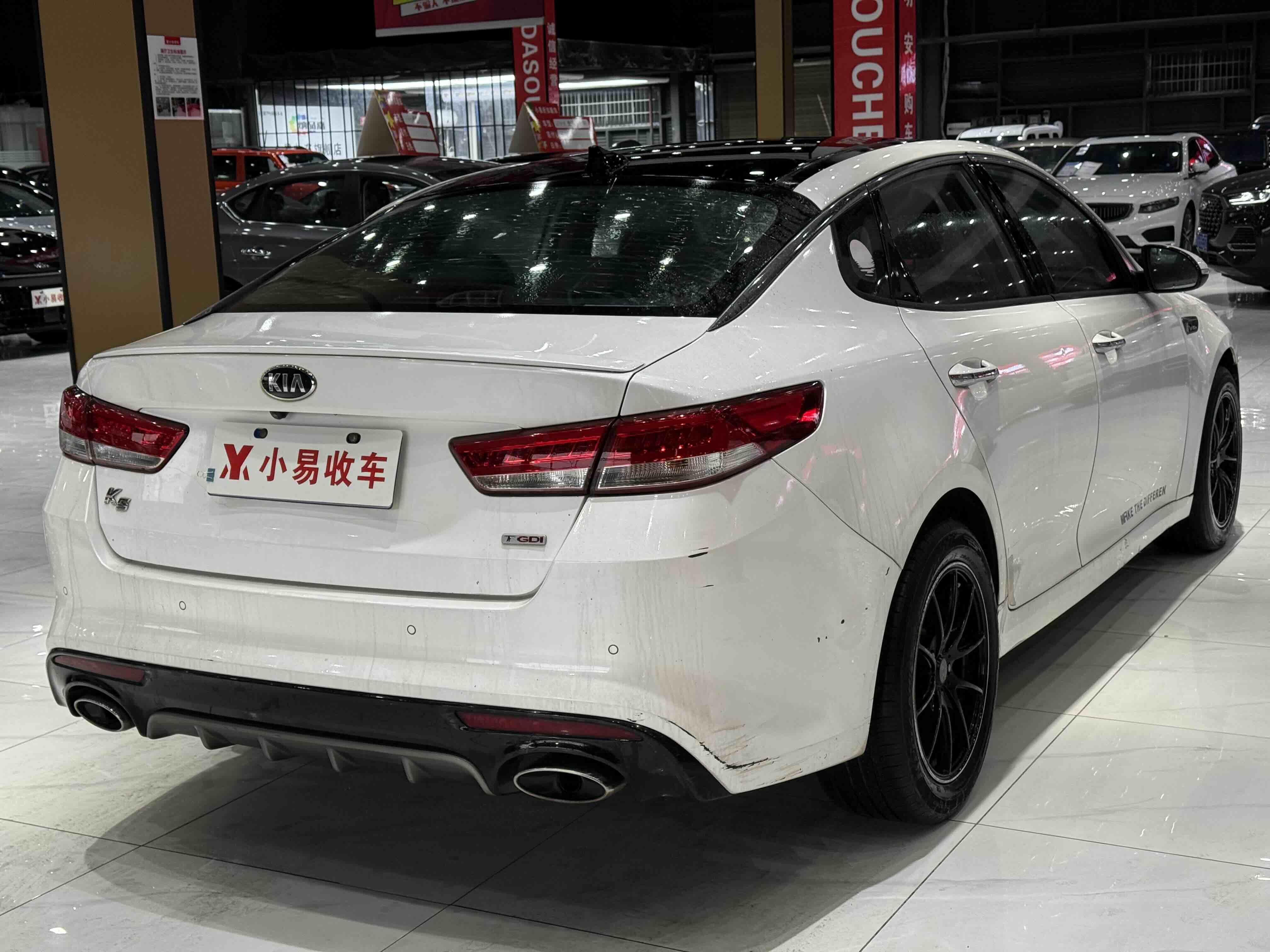 Kia K5 2016 car image #6