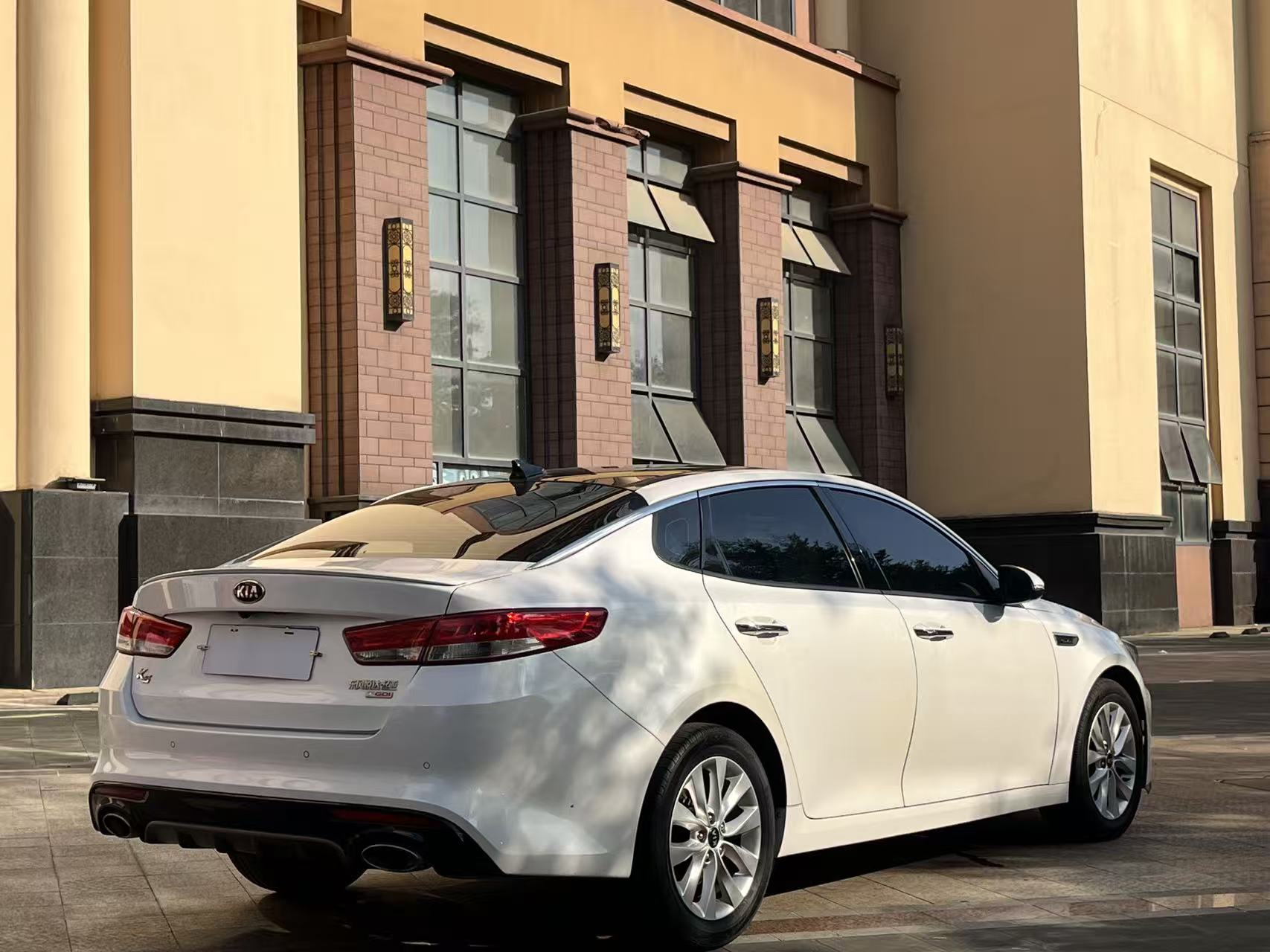 Kia K5 2016 #6 Kia K5 2016 car image #6