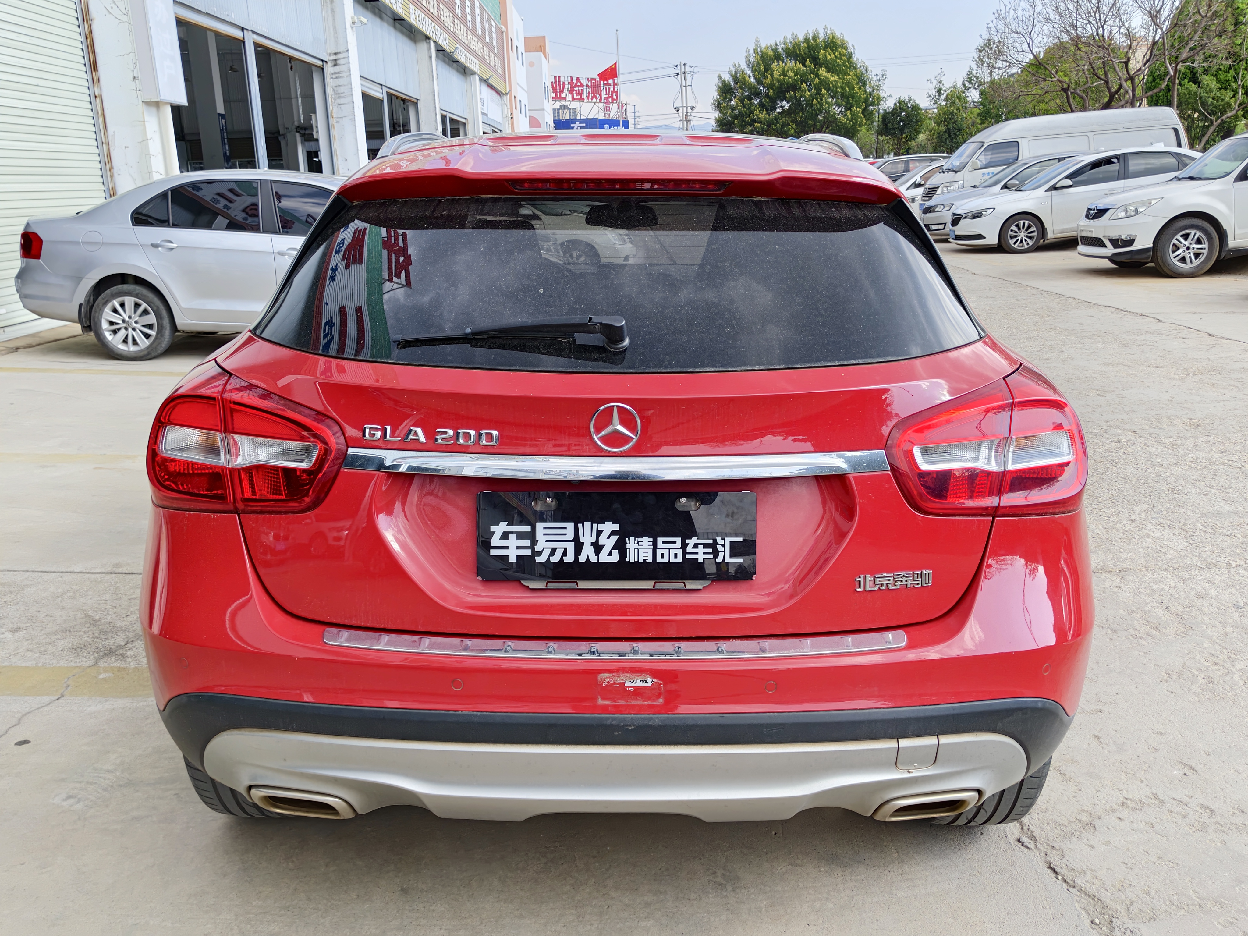 Mercedes-Benz GLA Class 2015 car image #6