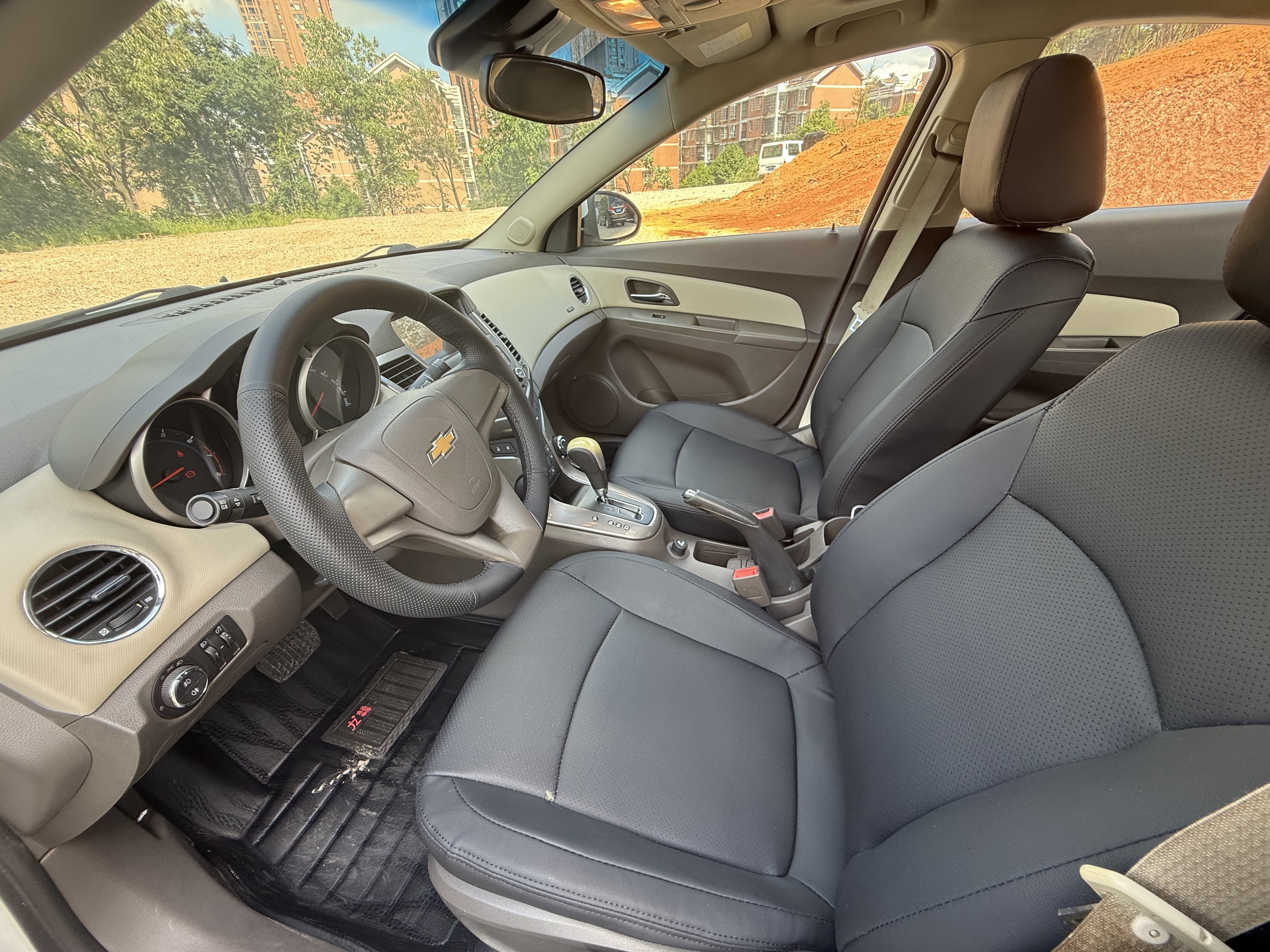 Chevrolet Cruze 2016 immagine di auto #6