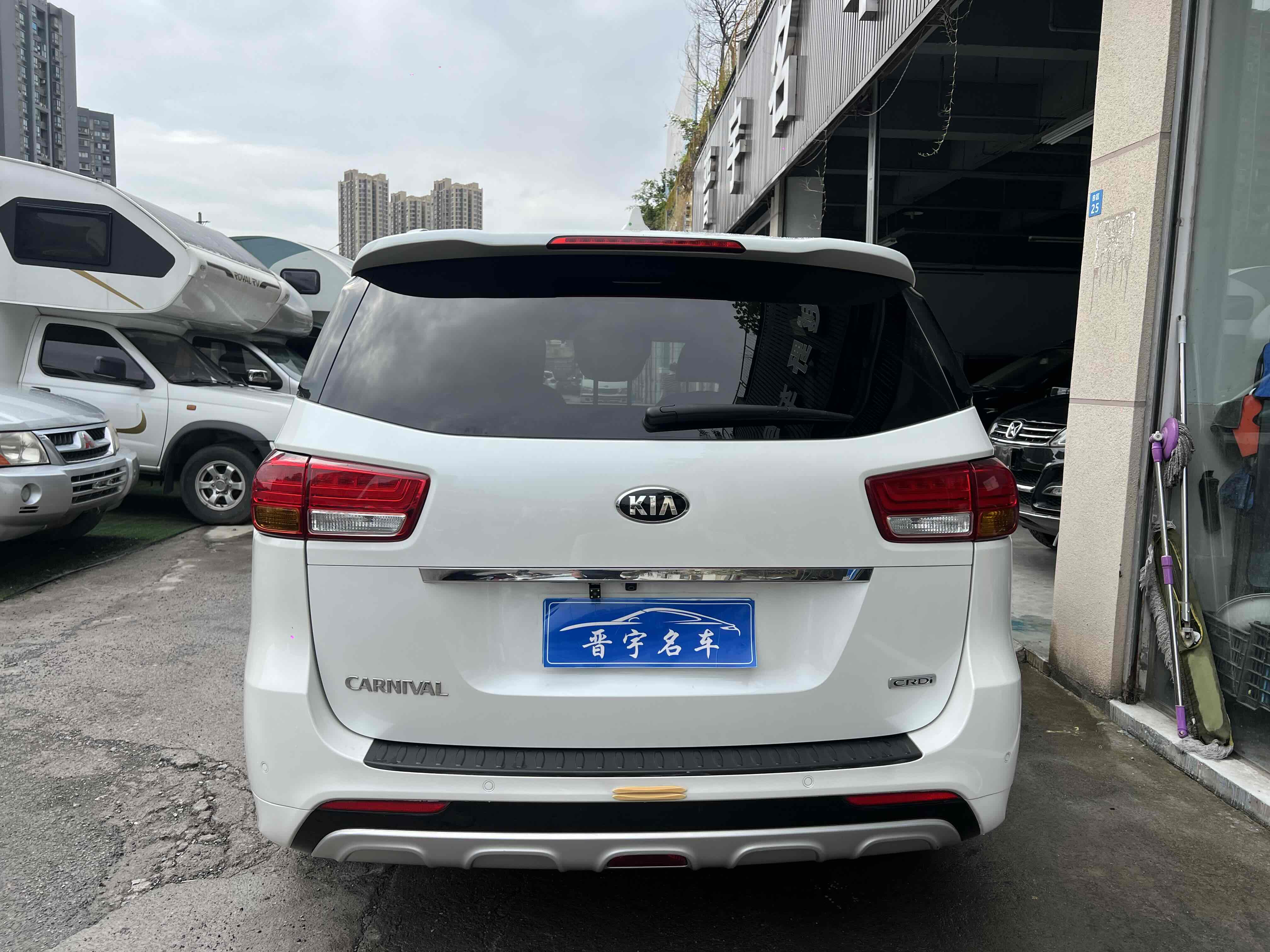 Kia Carnival (Imported) 2016 car image #6