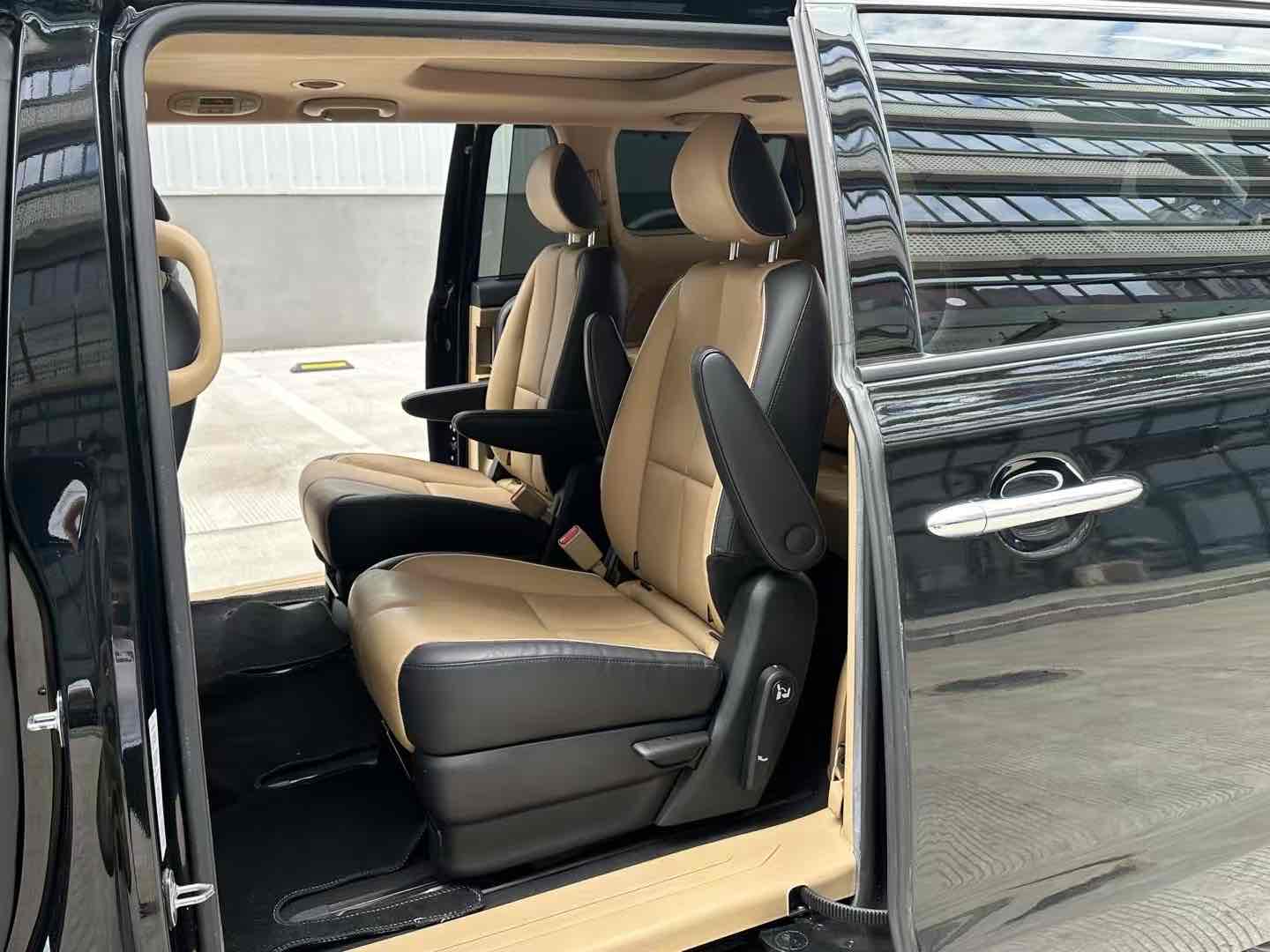 Kia Carnival (Imported) 2015 immagine di auto #6