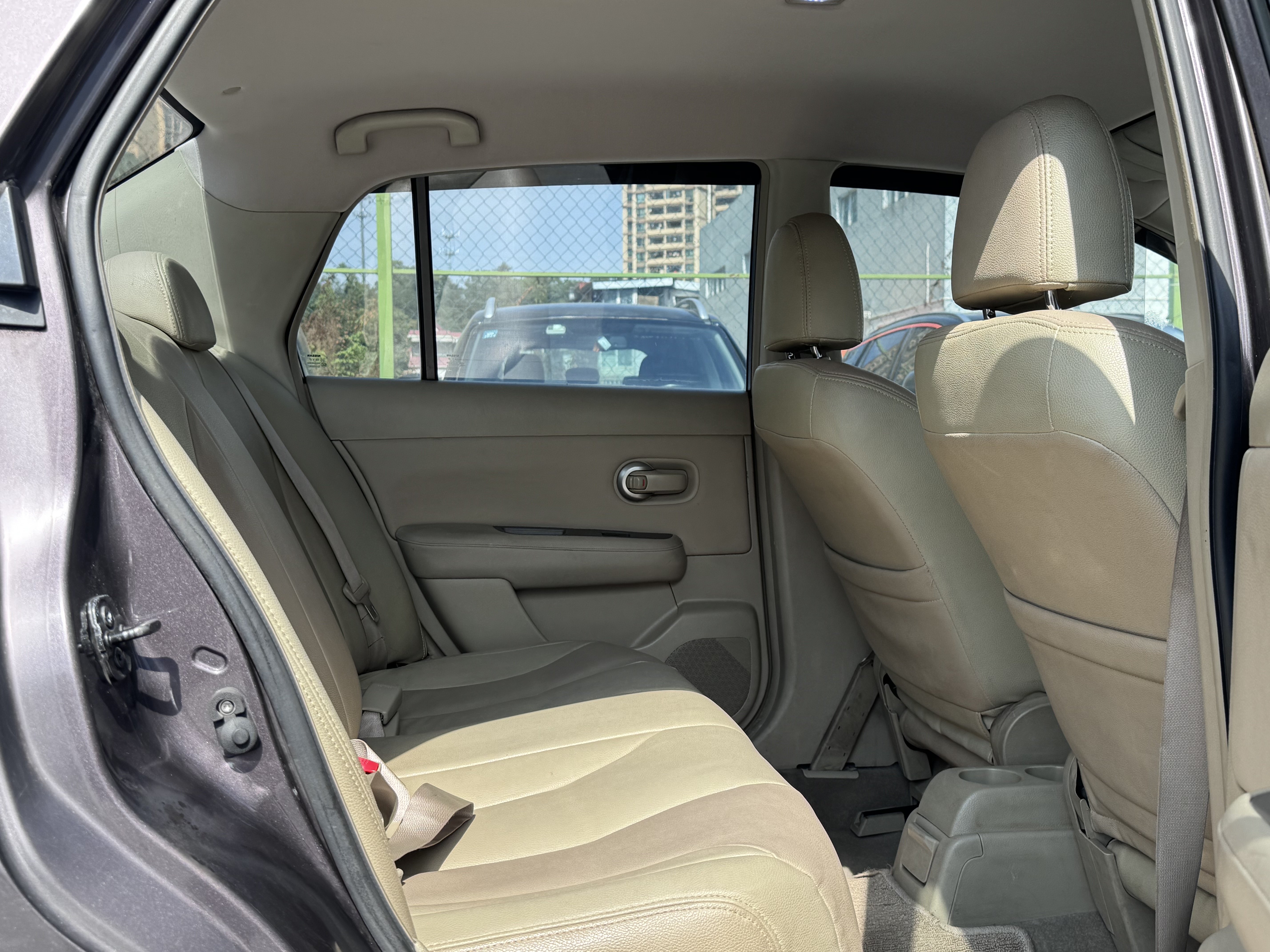 日产 颐达 2010 汽车图片 #6