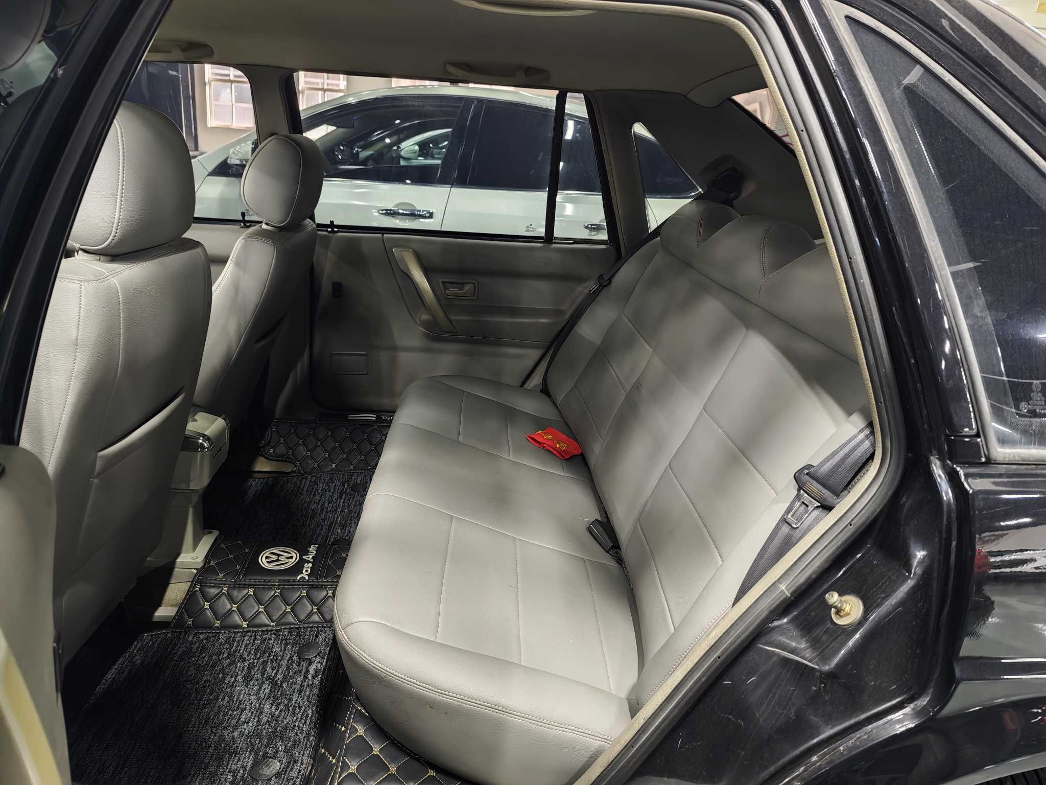 Volkswagen Santana Vista 2013 #6 Volkswagen Santana Vista 2013 car image #6