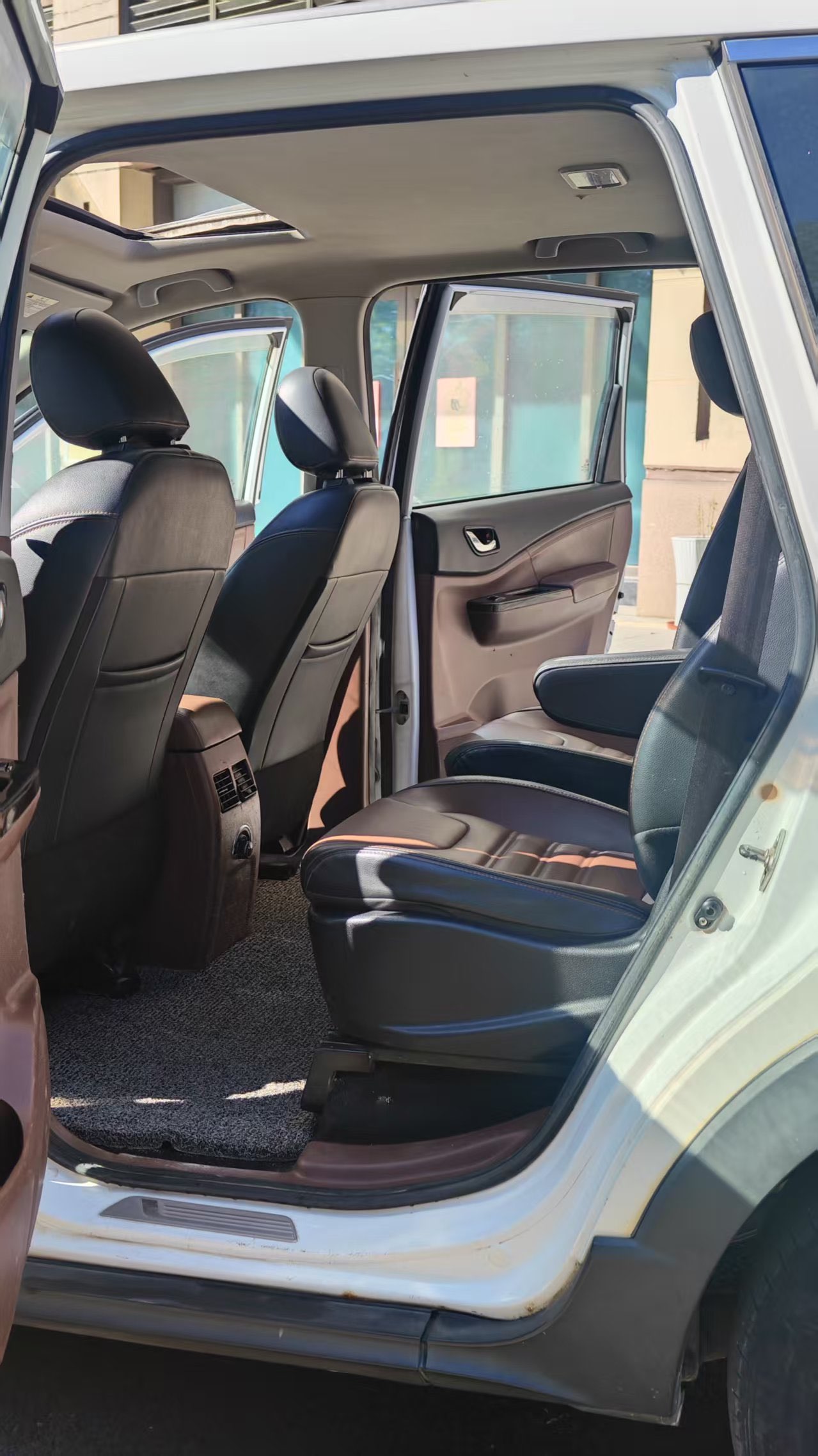 Forthing S500 2016 car image #6