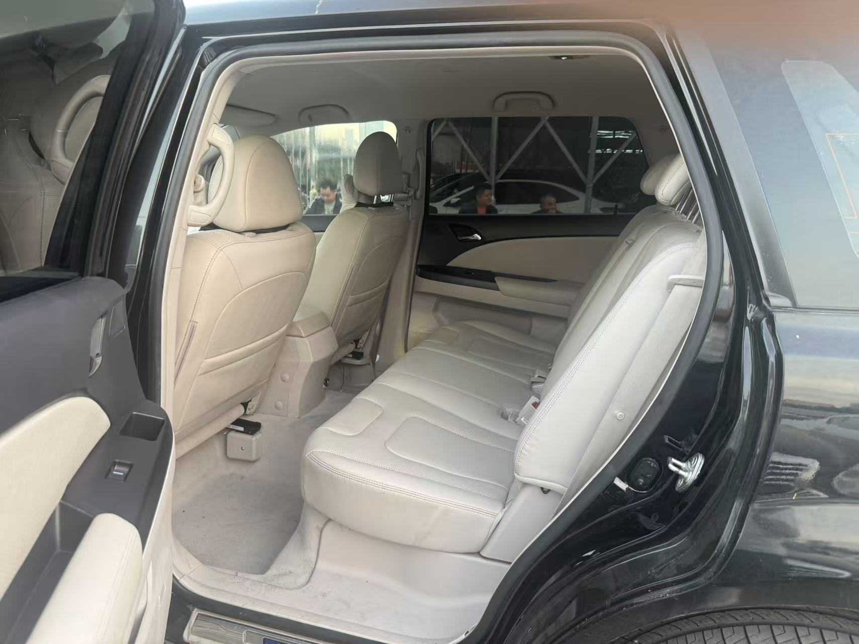 BYD e6 2016 #6 BYD e6 2016 car image #6