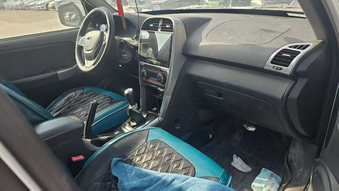 Tiggo 3 2015 car image #6