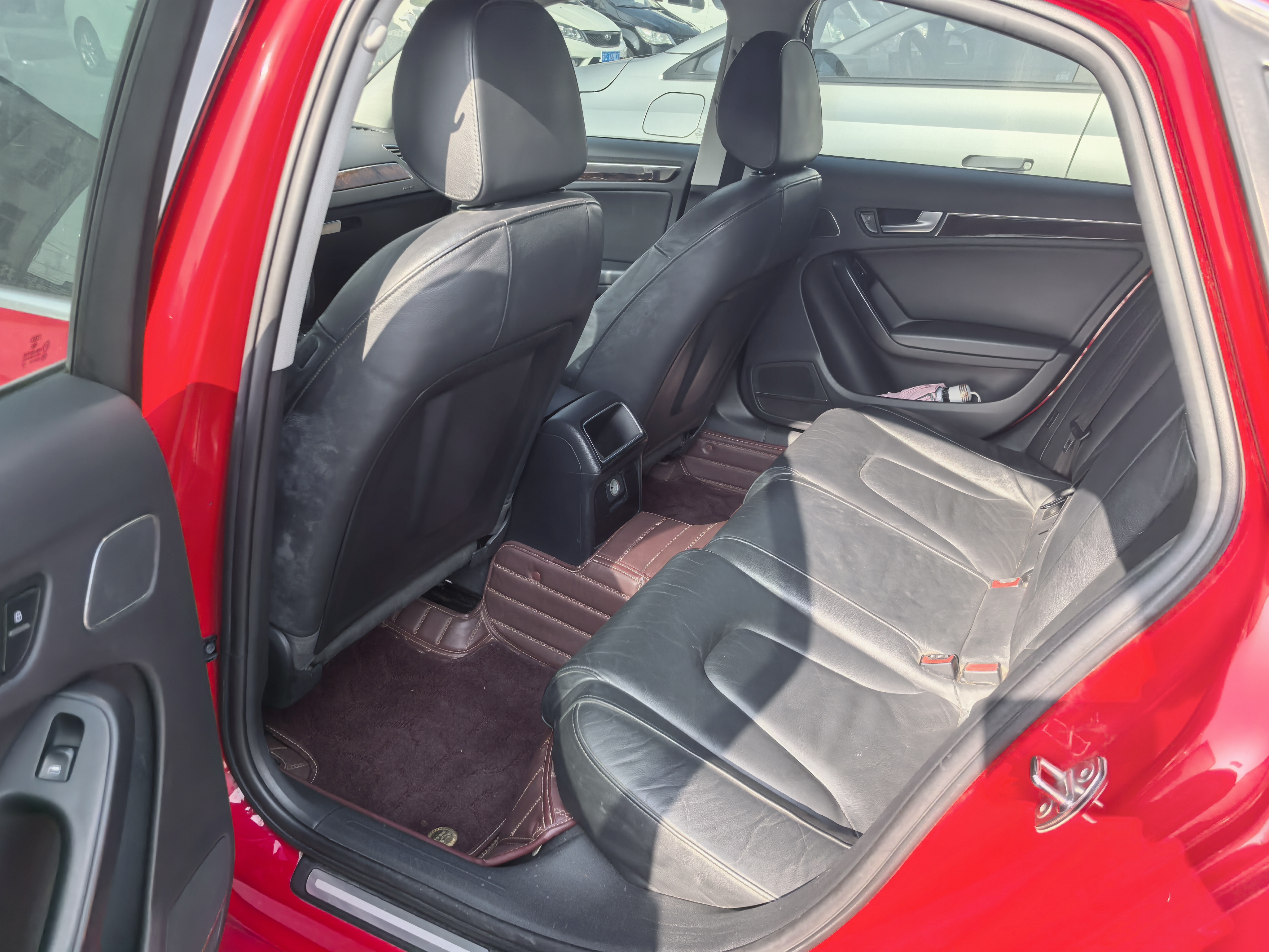 Audi A4L 2012 #6 Audi A4L 2012 car image #6