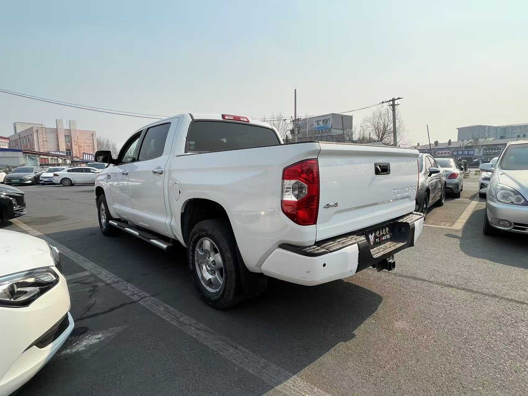 Toyota Tundra 2015 car image #6