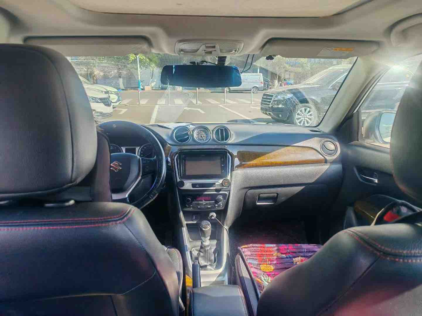 Suzuki Vitara 2016 изображение автомобиля #6