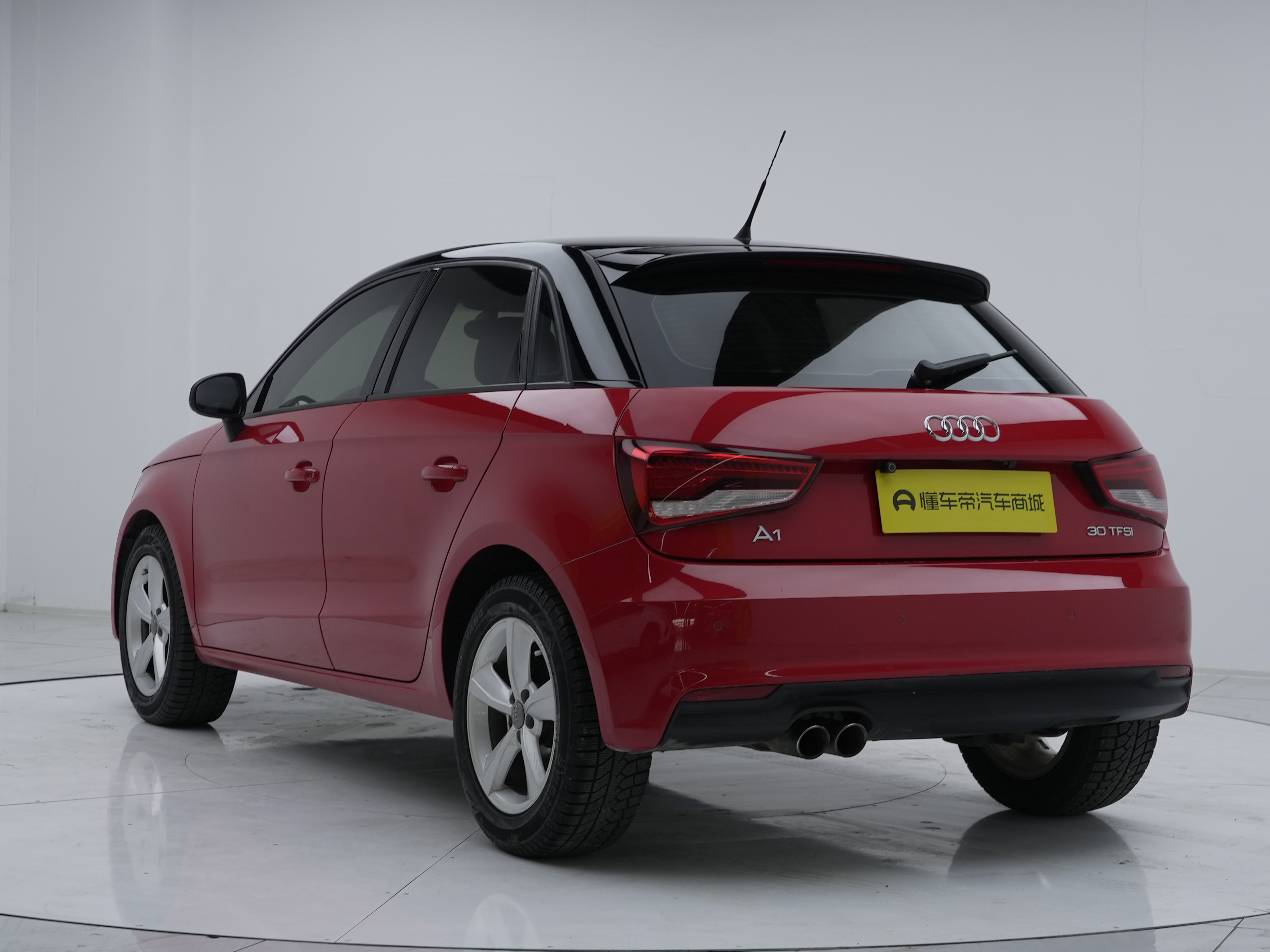 Audi A1 2017 car image #6