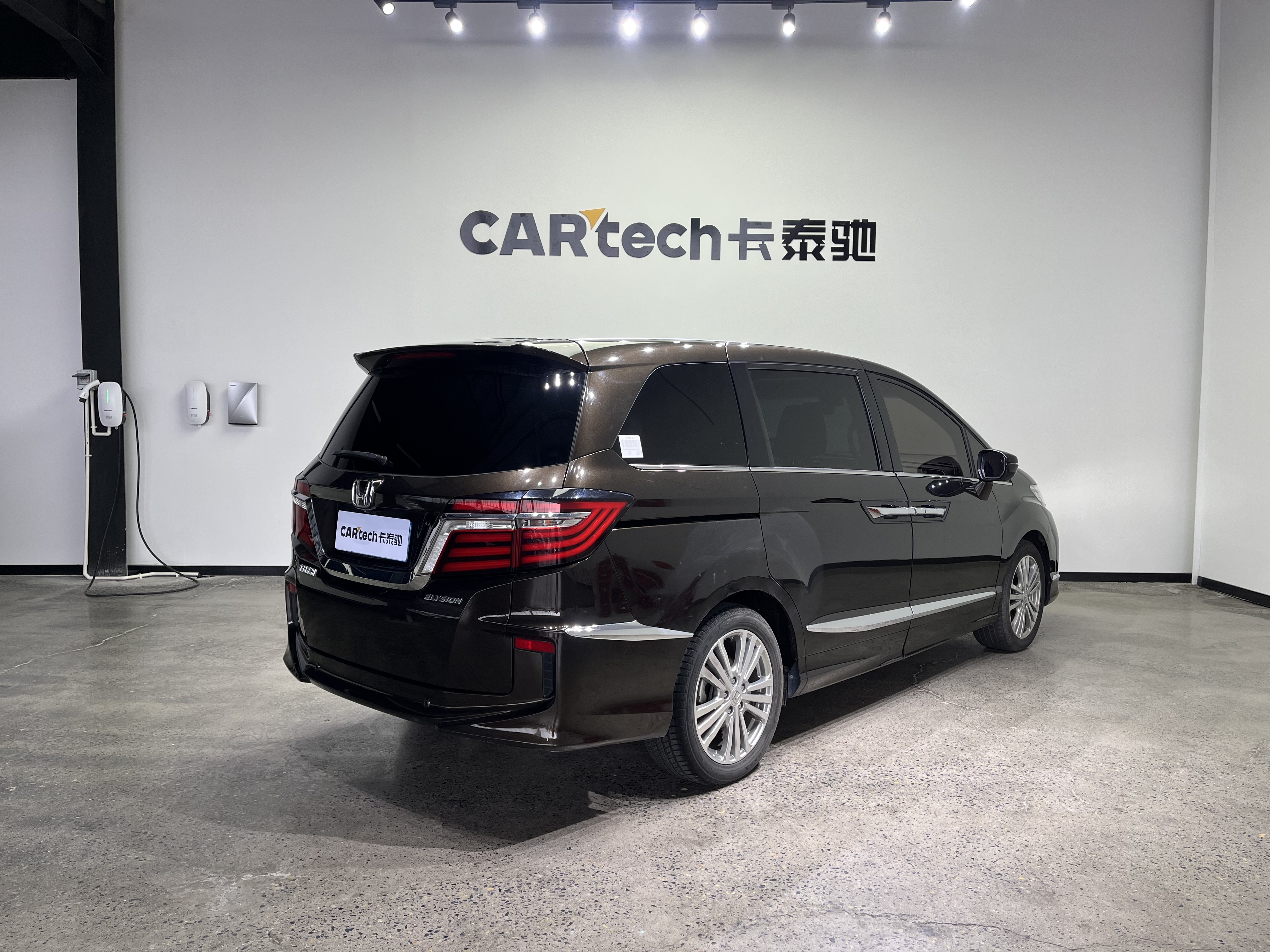 Honda Elysion 2018 imagen de coche #6