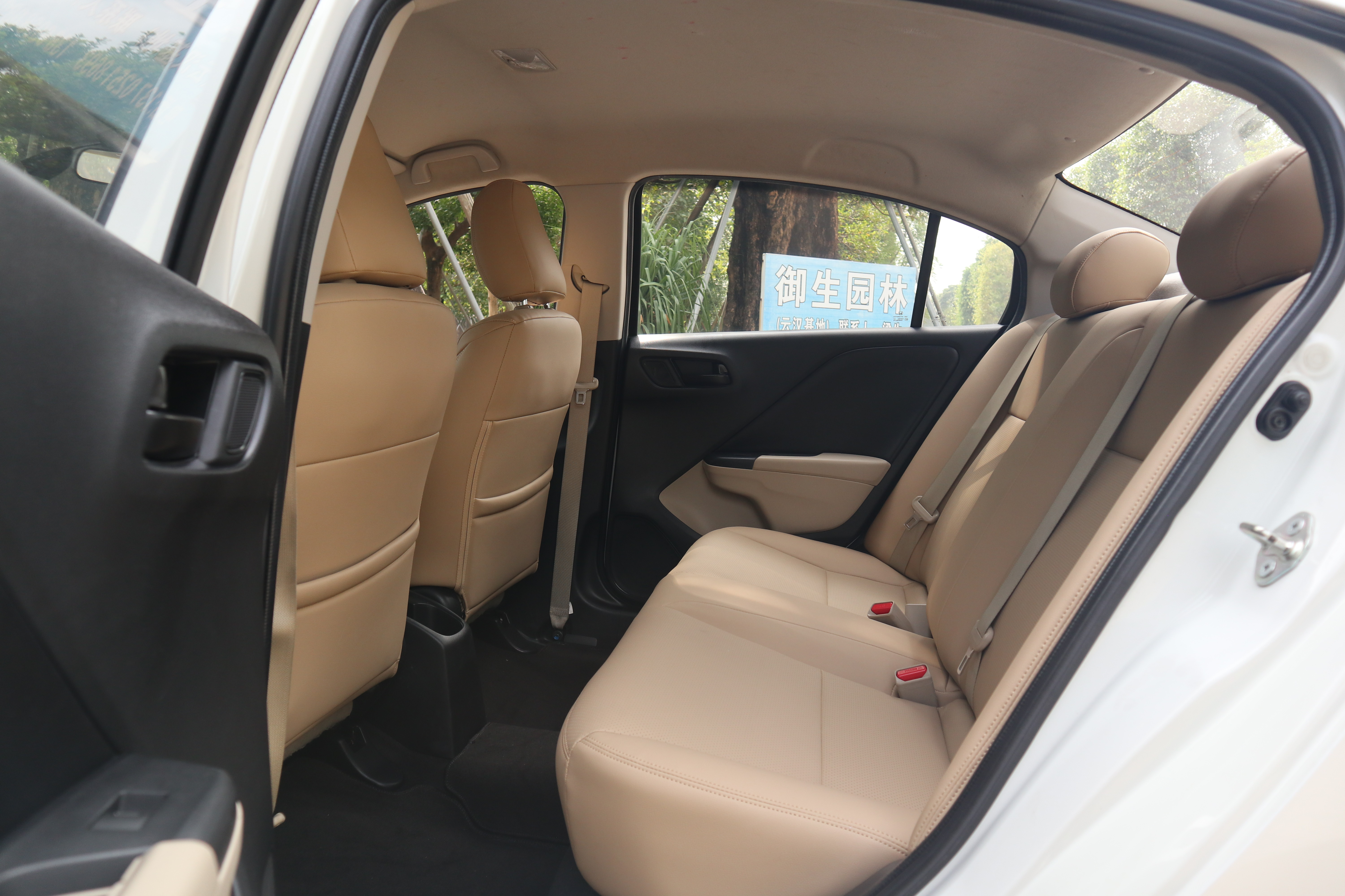 Honda Greiz 2018 #6 Honda Greiz 2018 صورة سيارة #6