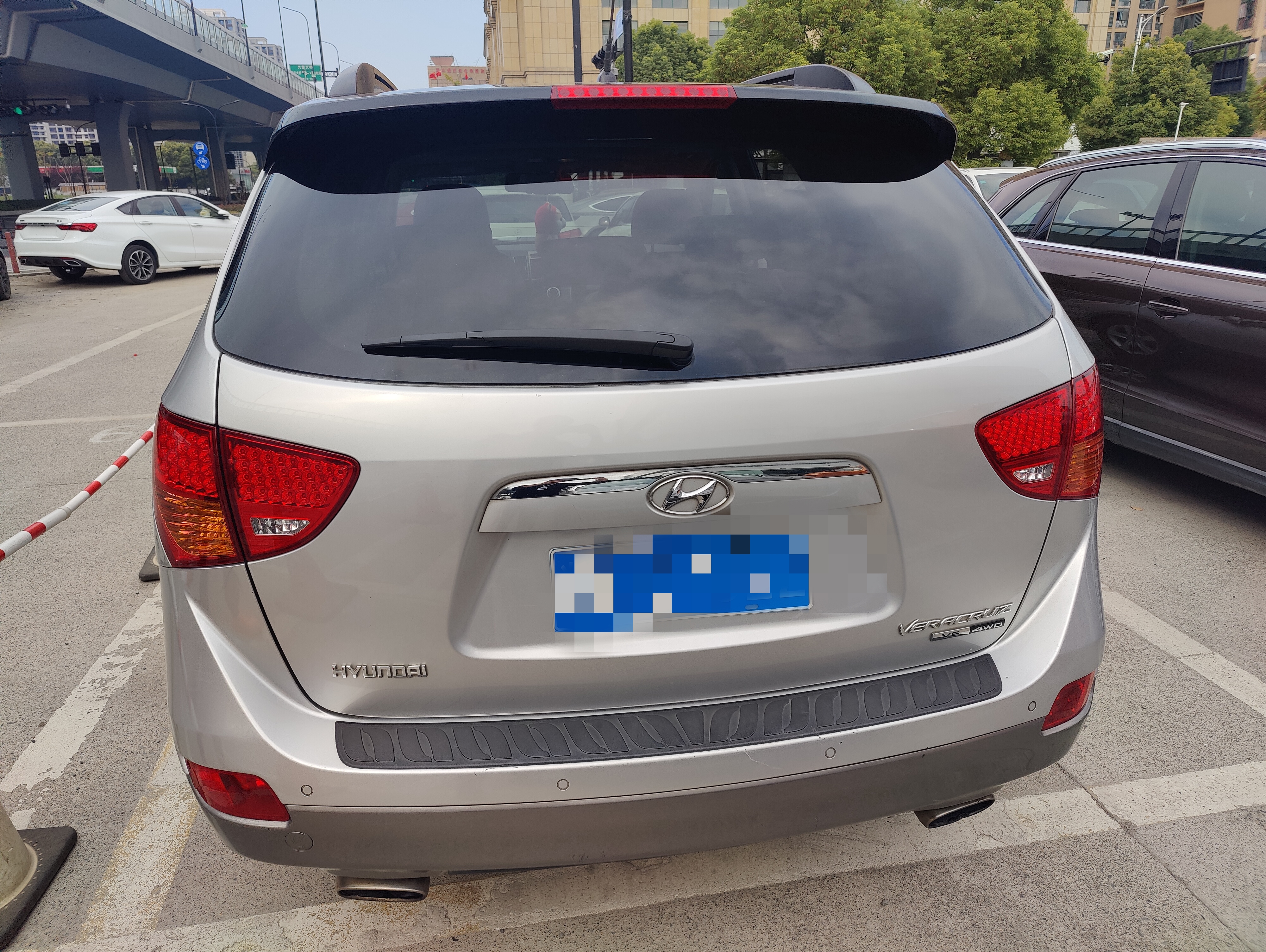 Hyundai Veracruz 2011 صورة سيارة #6