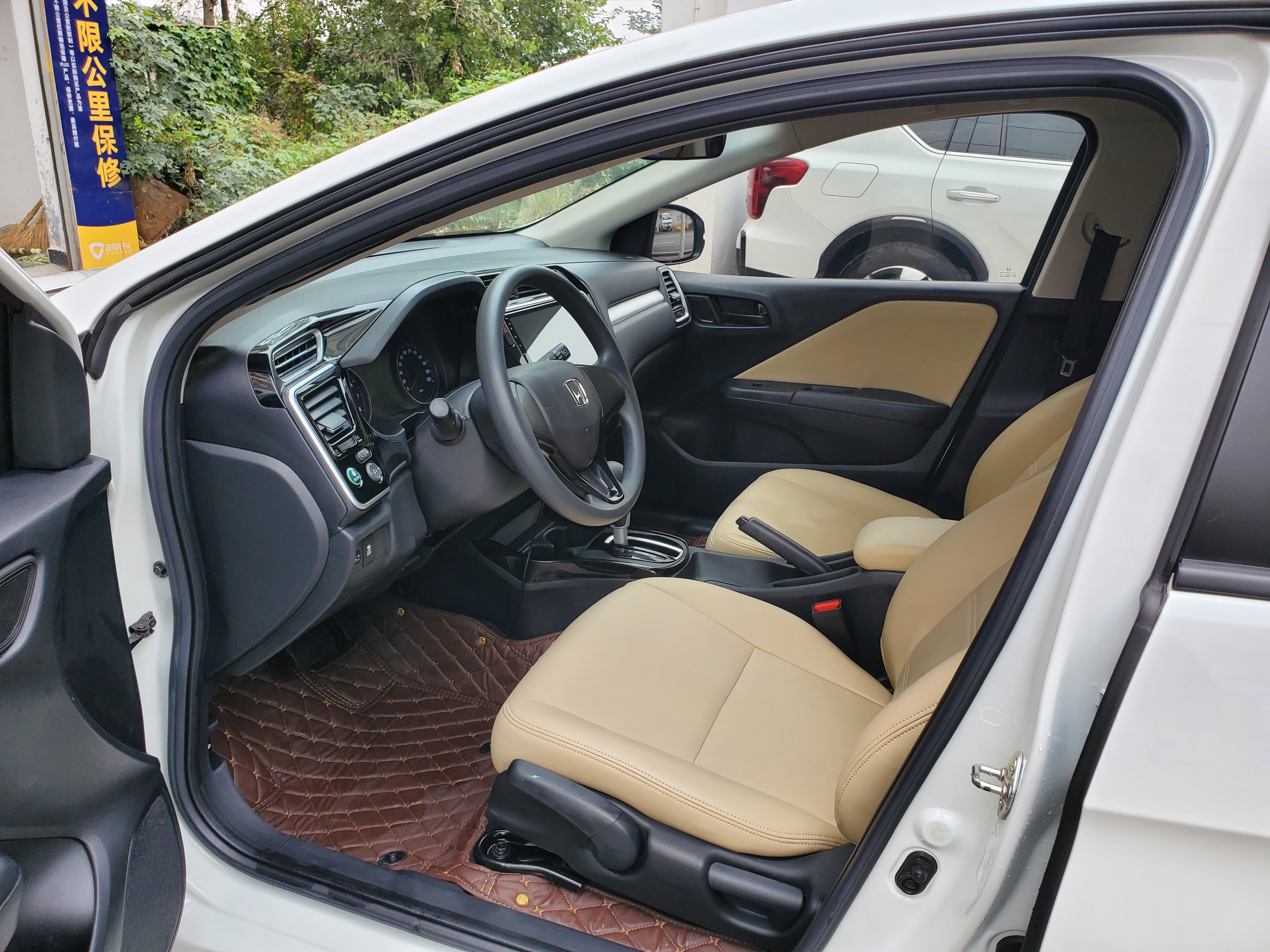 Honda Gienia 2017 car image #6