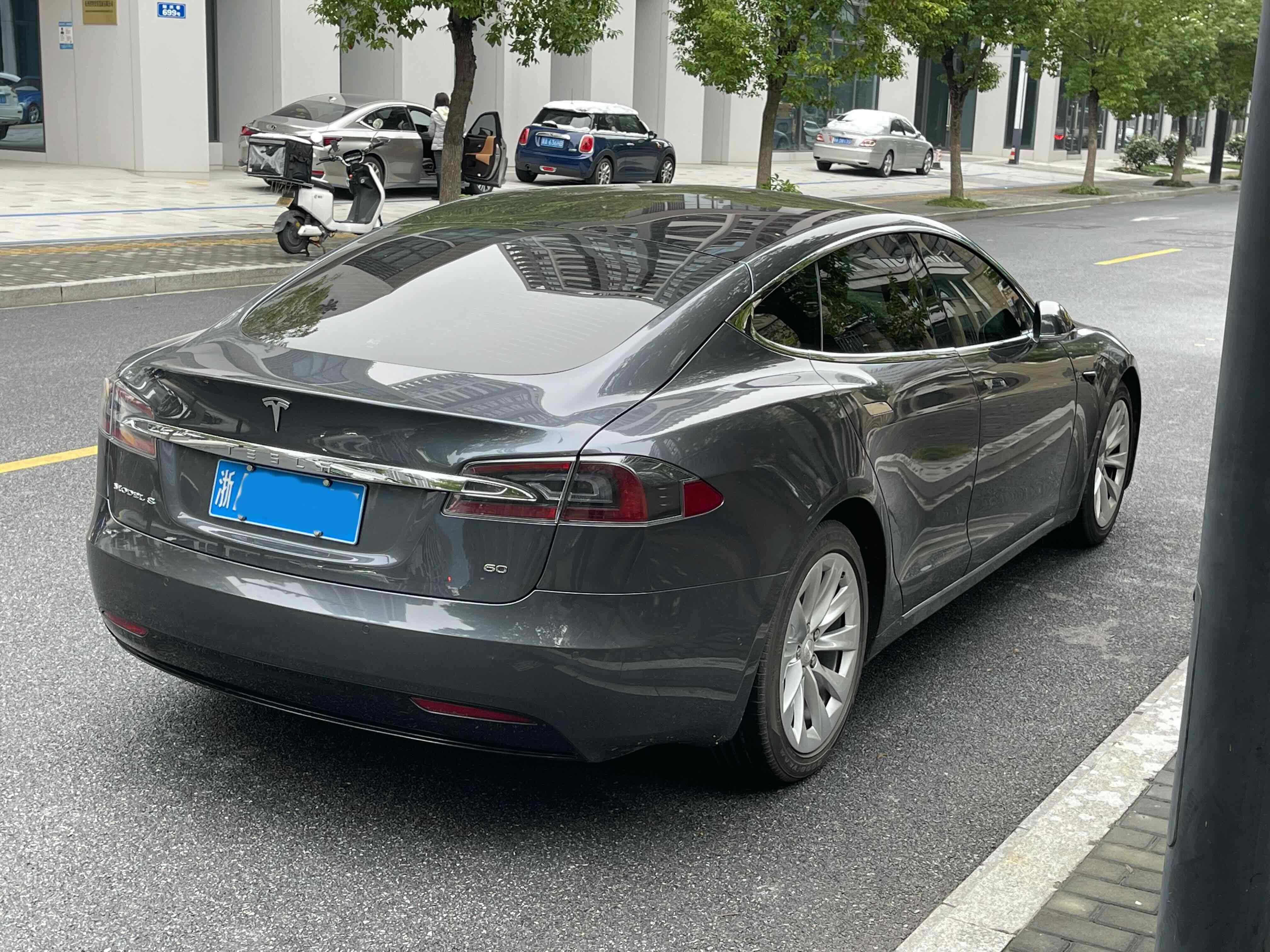 特斯拉 Model S 2017 汽车图片 #6