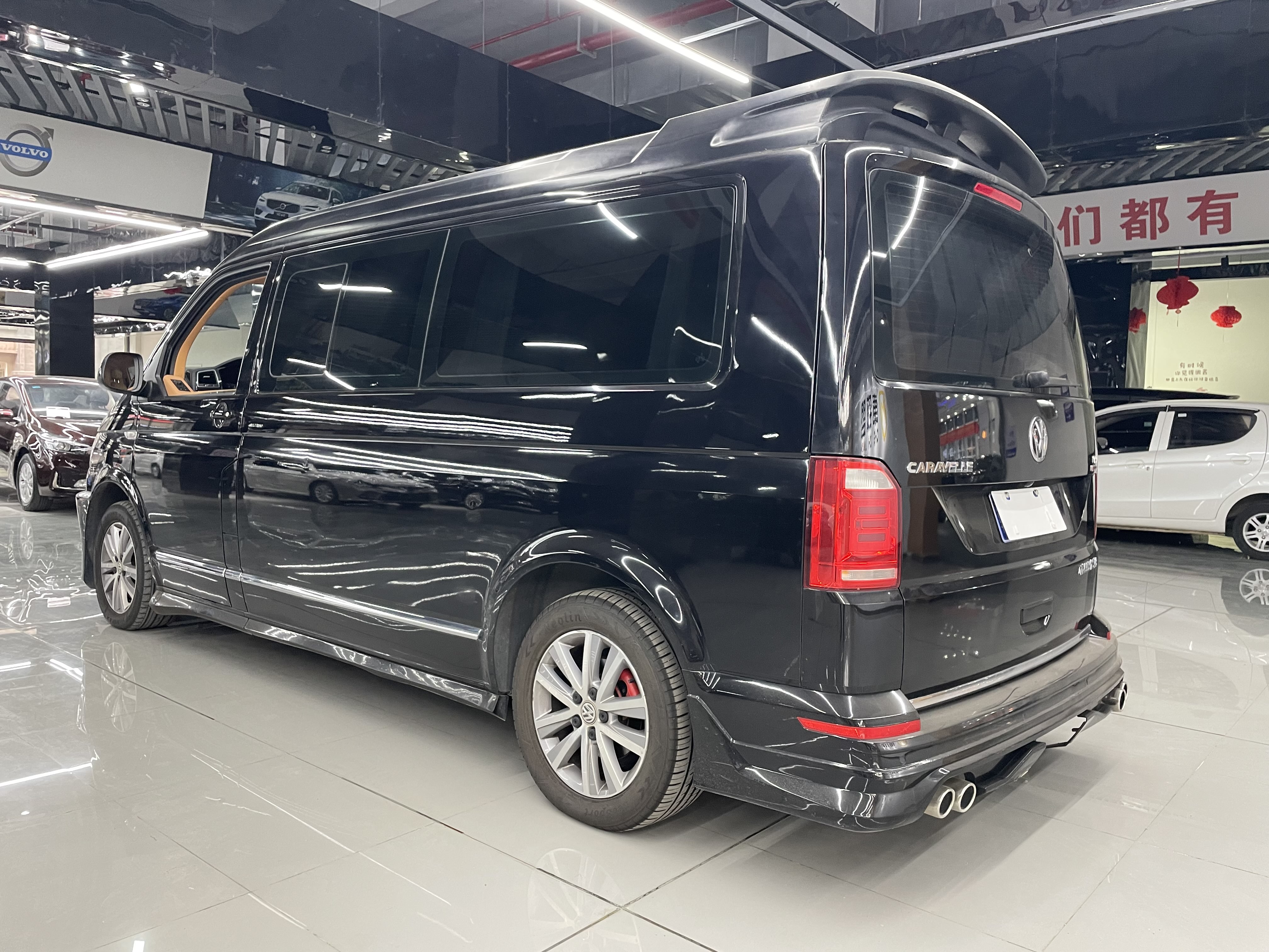 Volkswagen Caravelle 2018 immagine di auto #6