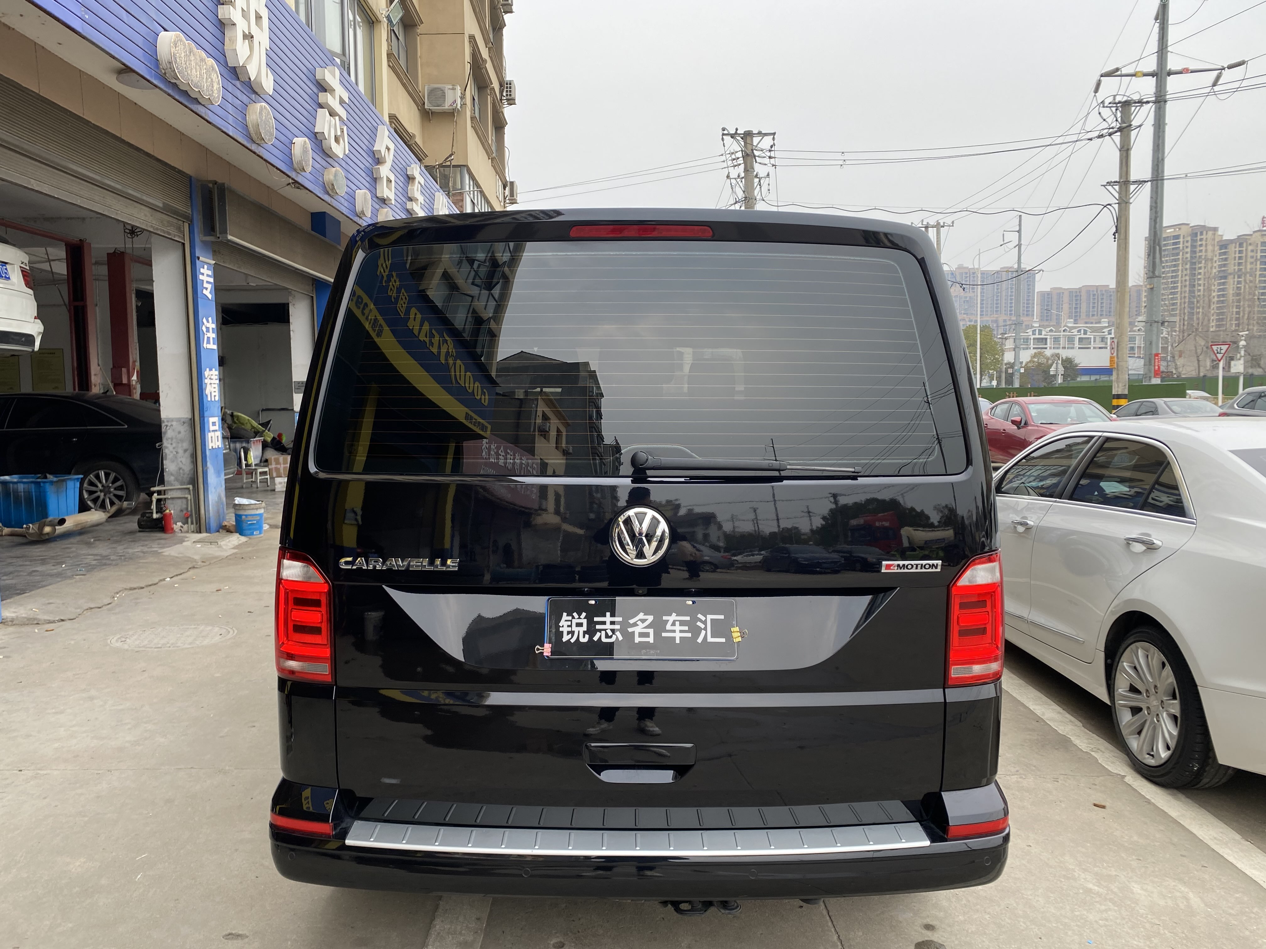 Volkswagen Caravelle 2020 car image #6