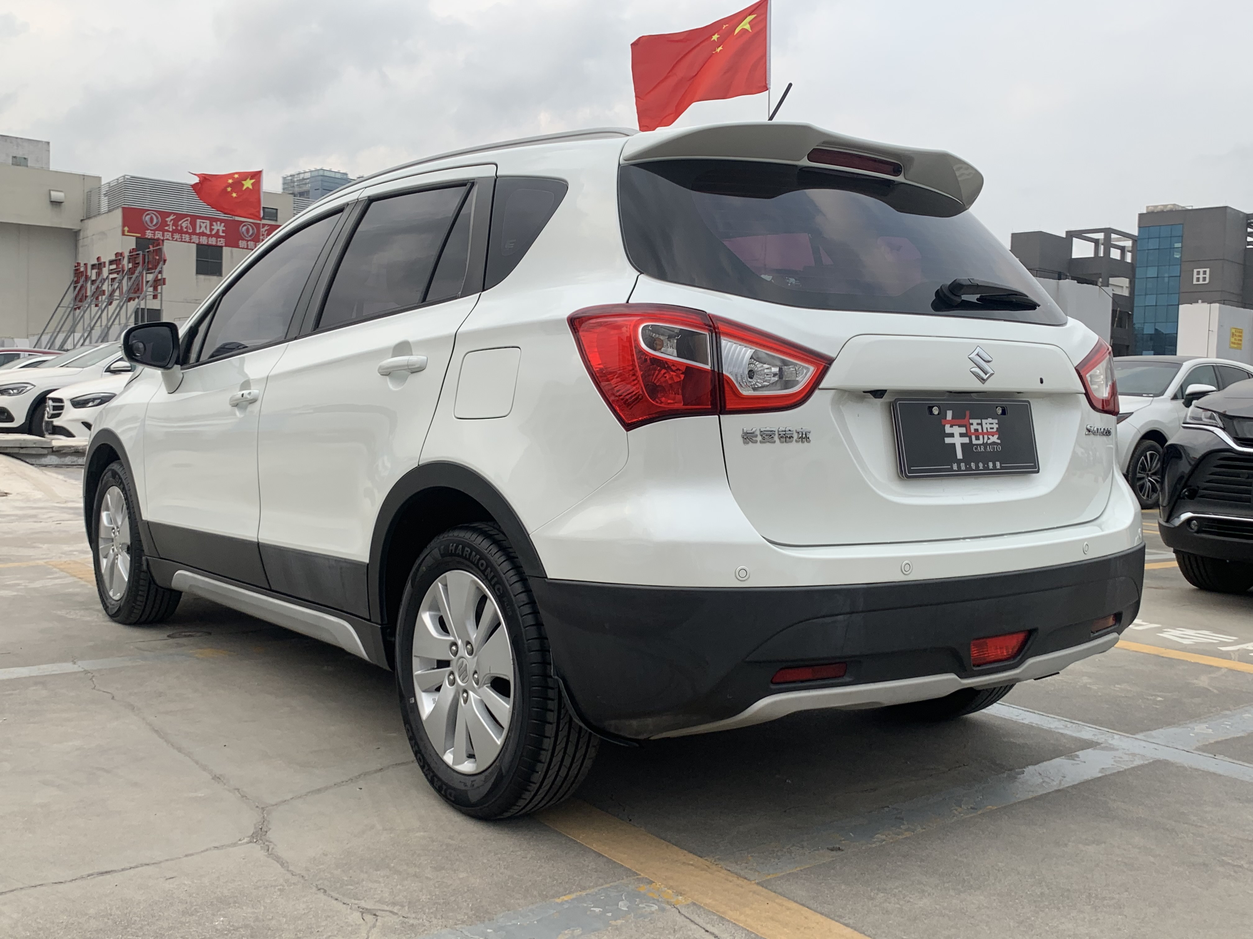 Suzuki S-Cross 2017 immagine di auto #6